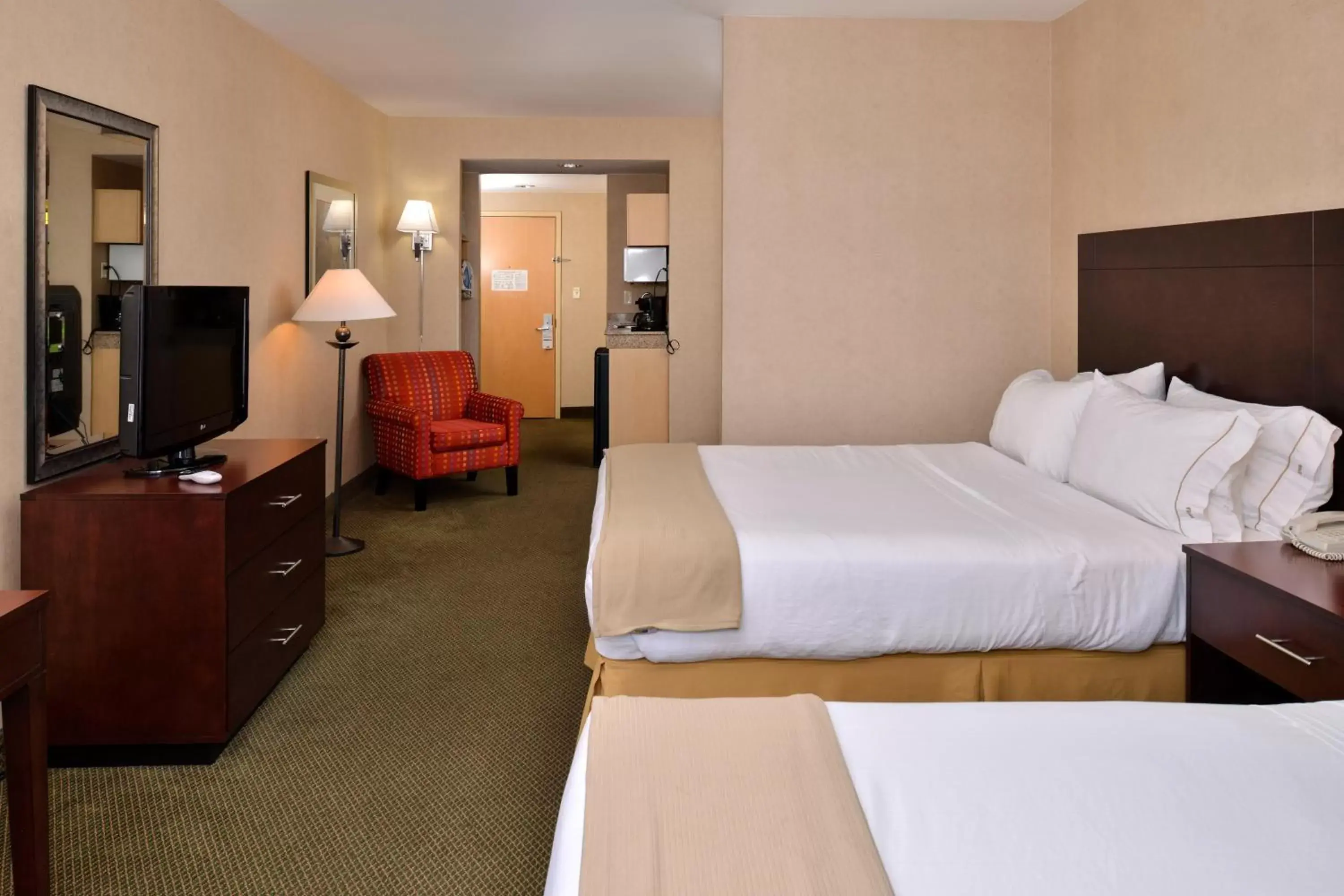 Suite with Two Queen Beds - Communication Accessible in Holiday Inn Express & Suites - Ocean City, an IHG Hotel Suite with Two Queen Beds - Communication Accessible in Holiday Inn Express & Suites - Ocean City, an IHG Hotel