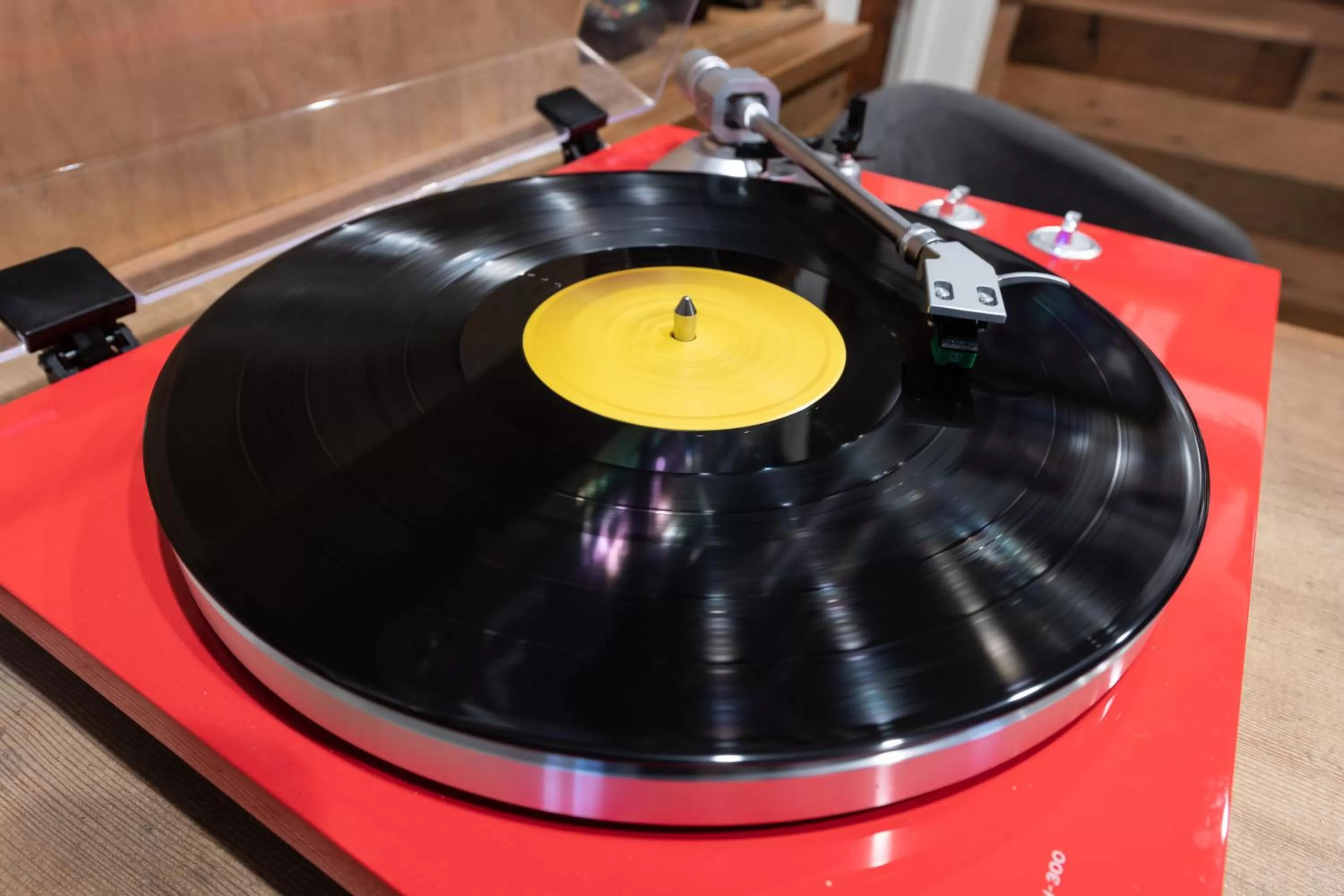 Evening entertainment in Norblad Hotel