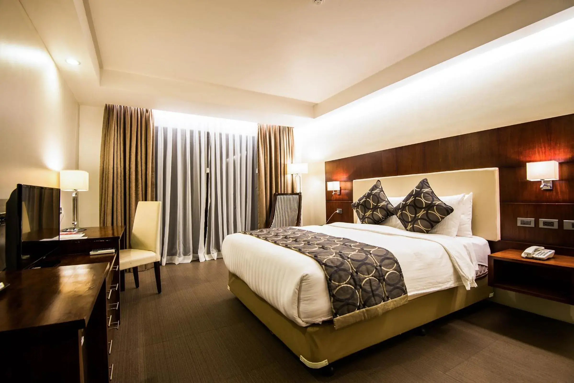 Garden Room in Ariana Hotel Garden Room in Ariana Hotel