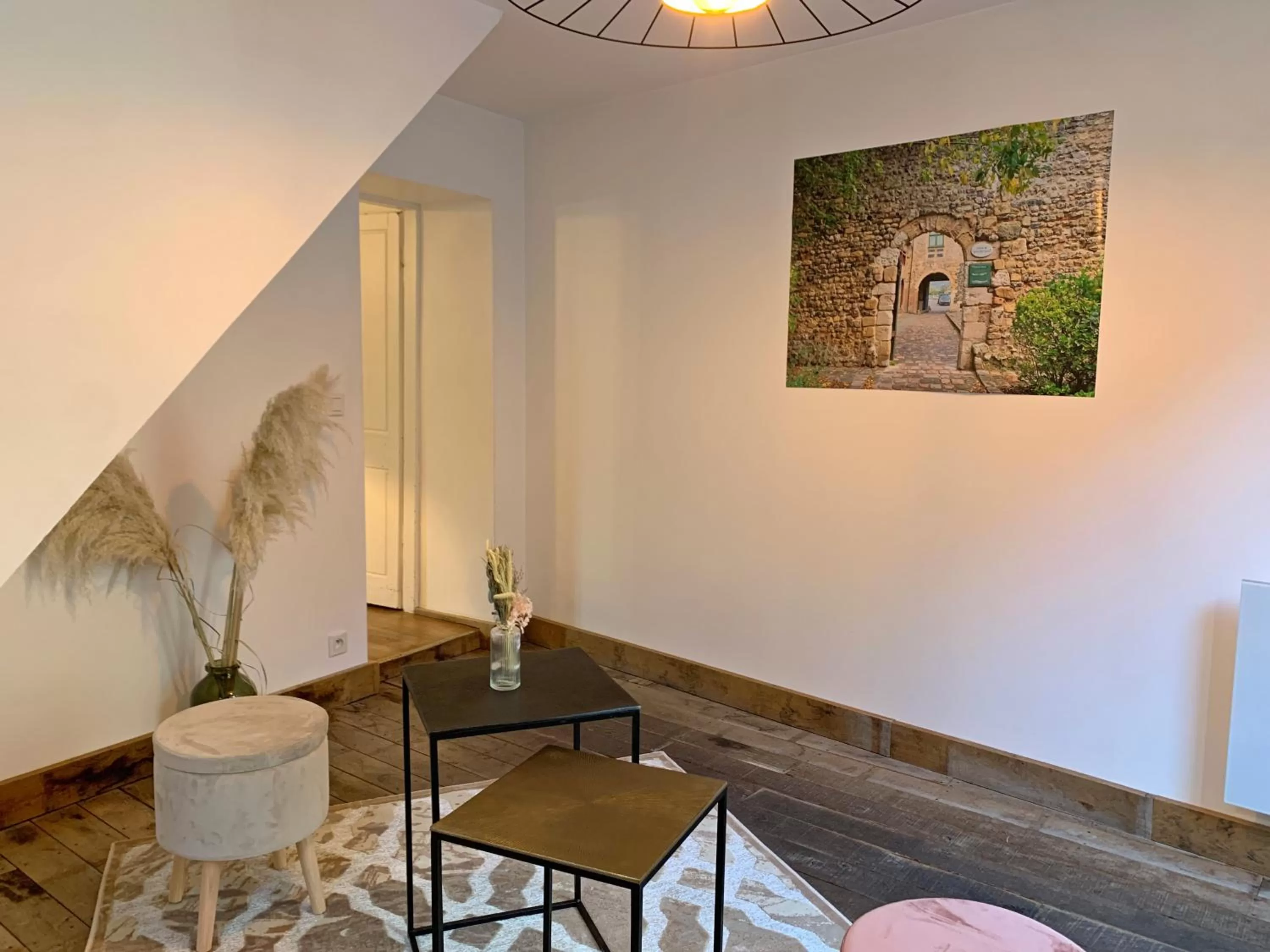 Living room in L'Ecole des Demoiselles