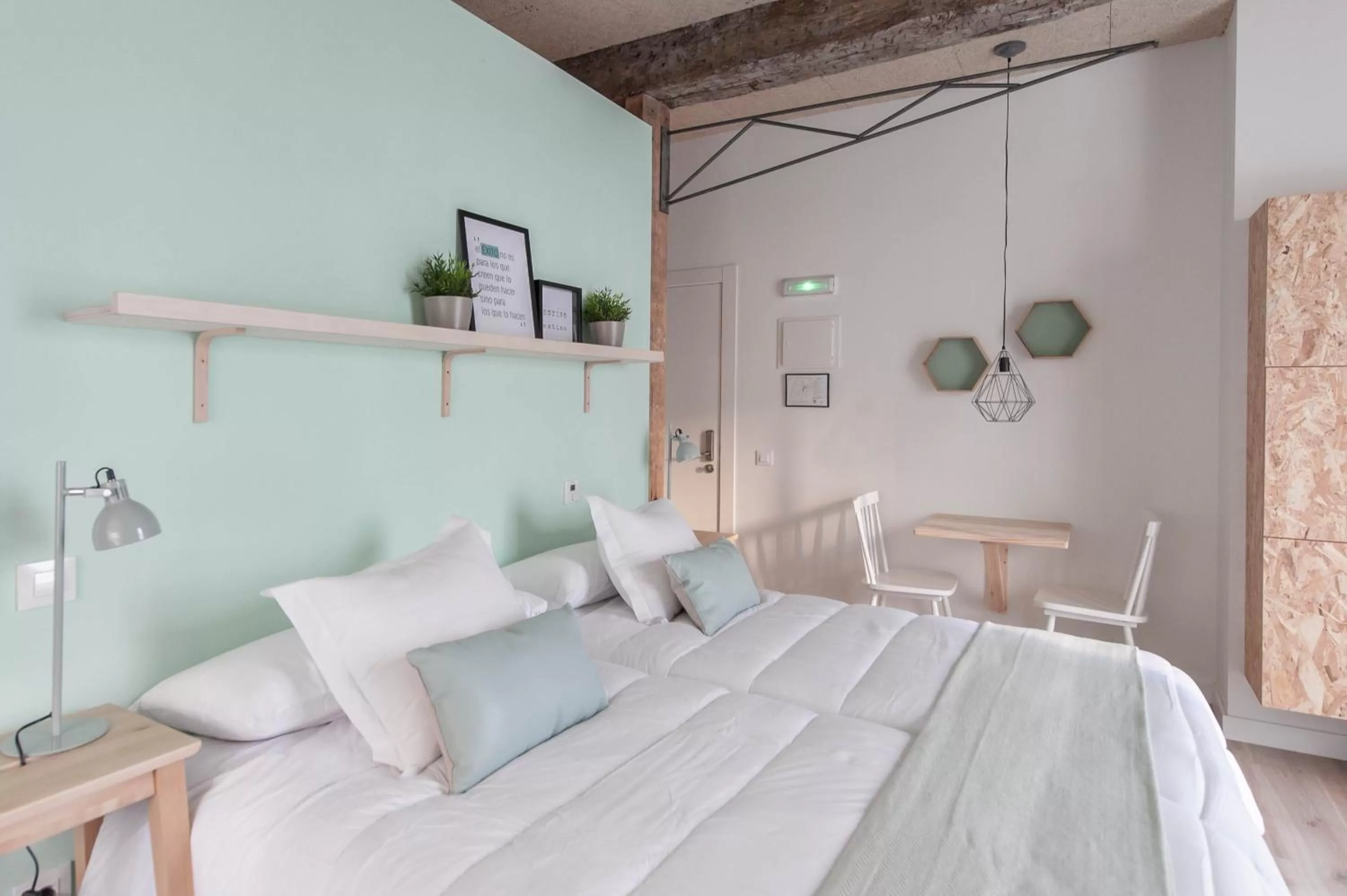 Bedroom, Bed in Urban Suite Santander