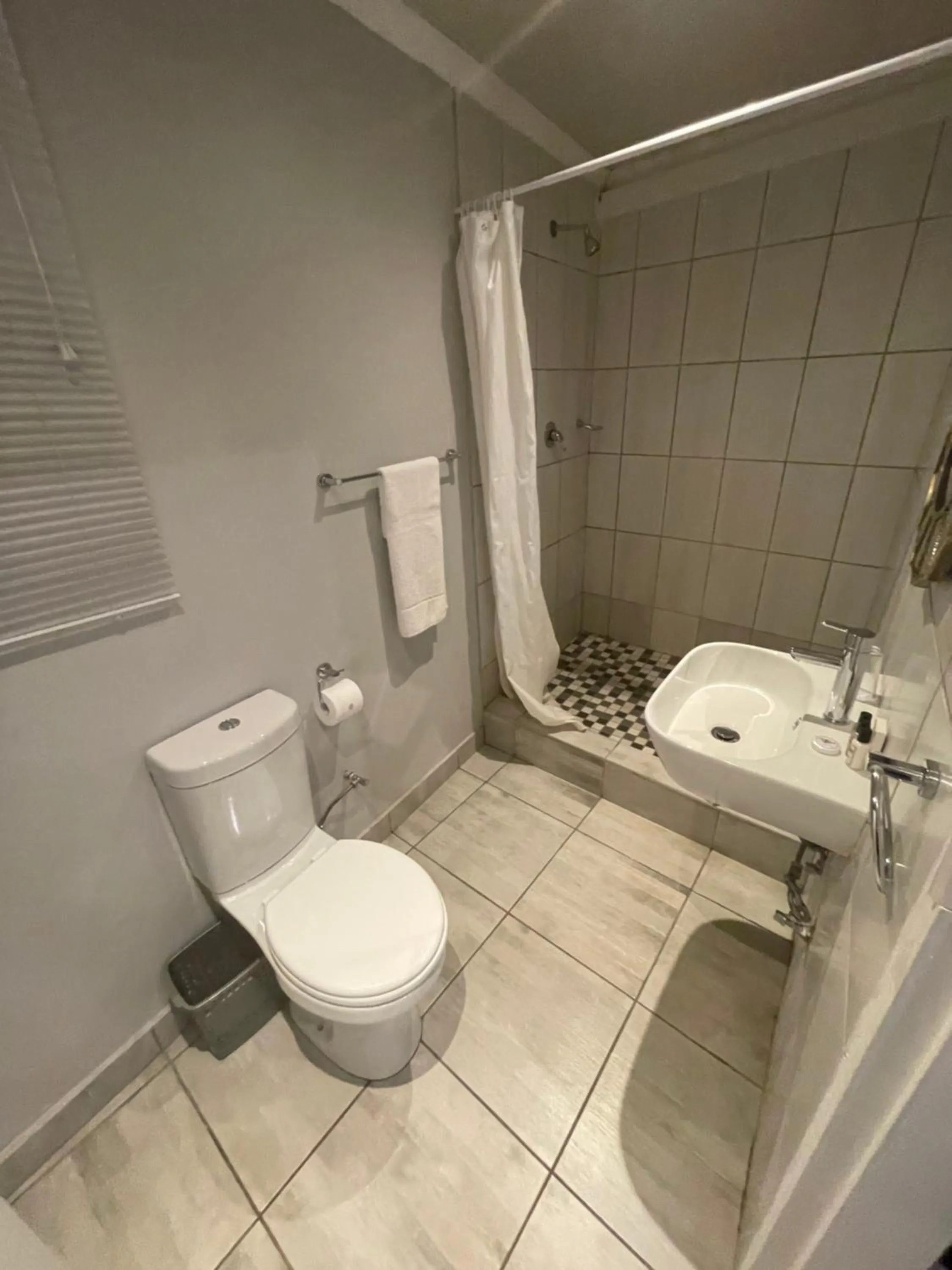 Bathroom in Marion Lodge