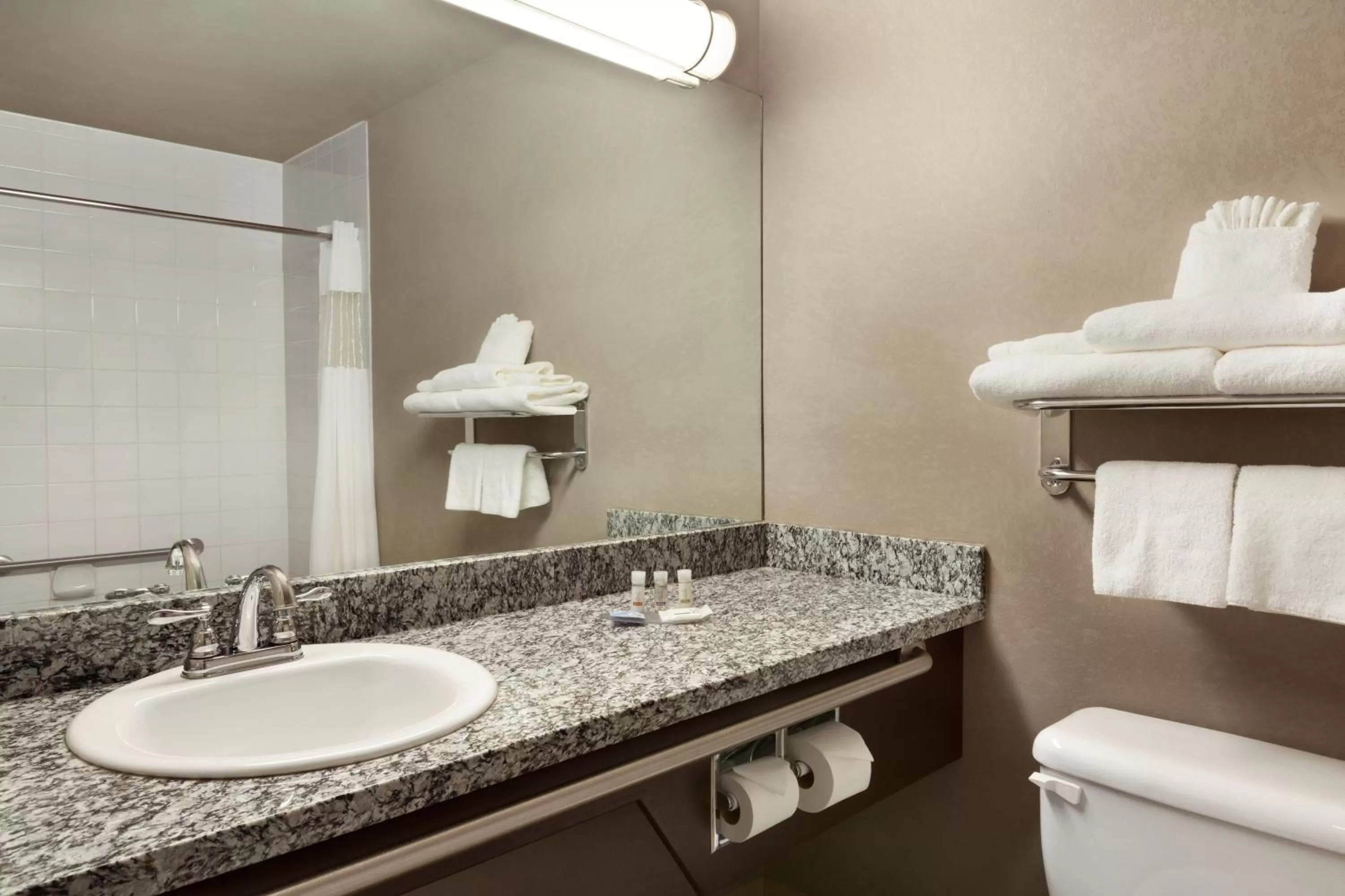 Shower in Days Inn by Wyndham Regina