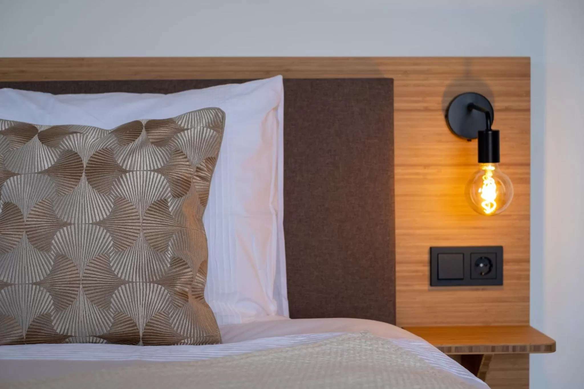 Bed in Hotel Paradis Zandvoort