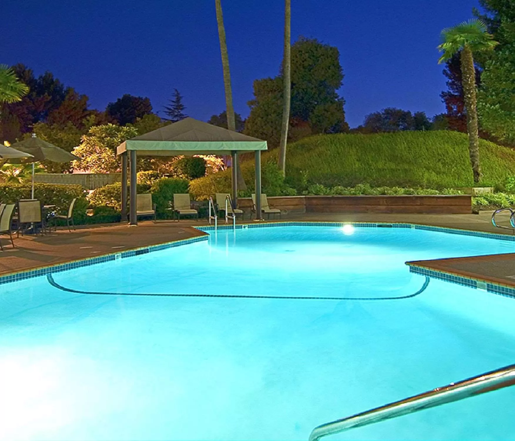 Pool view in Hilton Concord