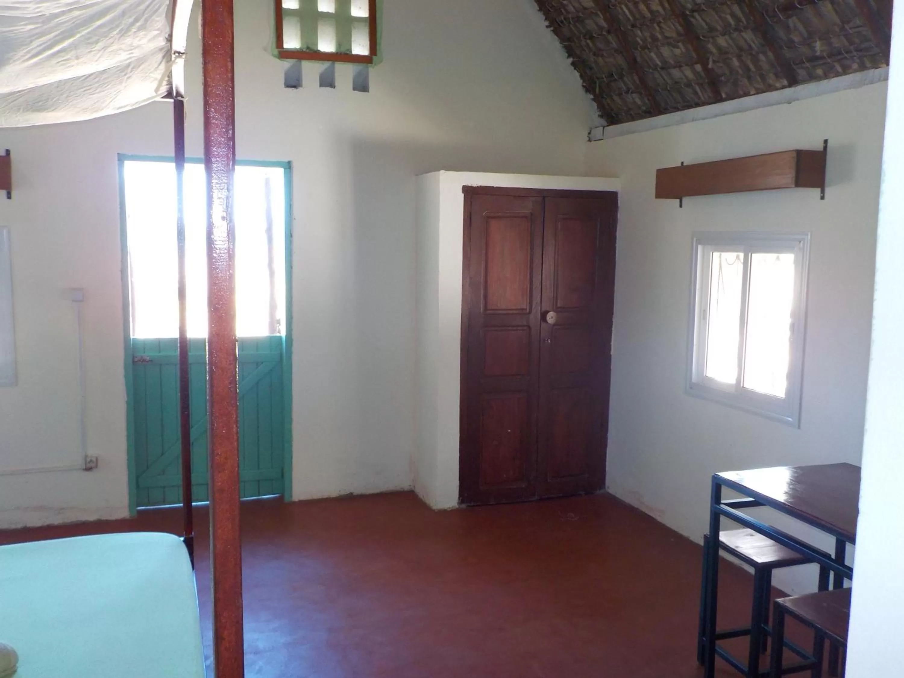 TV/Entertainment Center in SANJEELA-PLAGE COCO