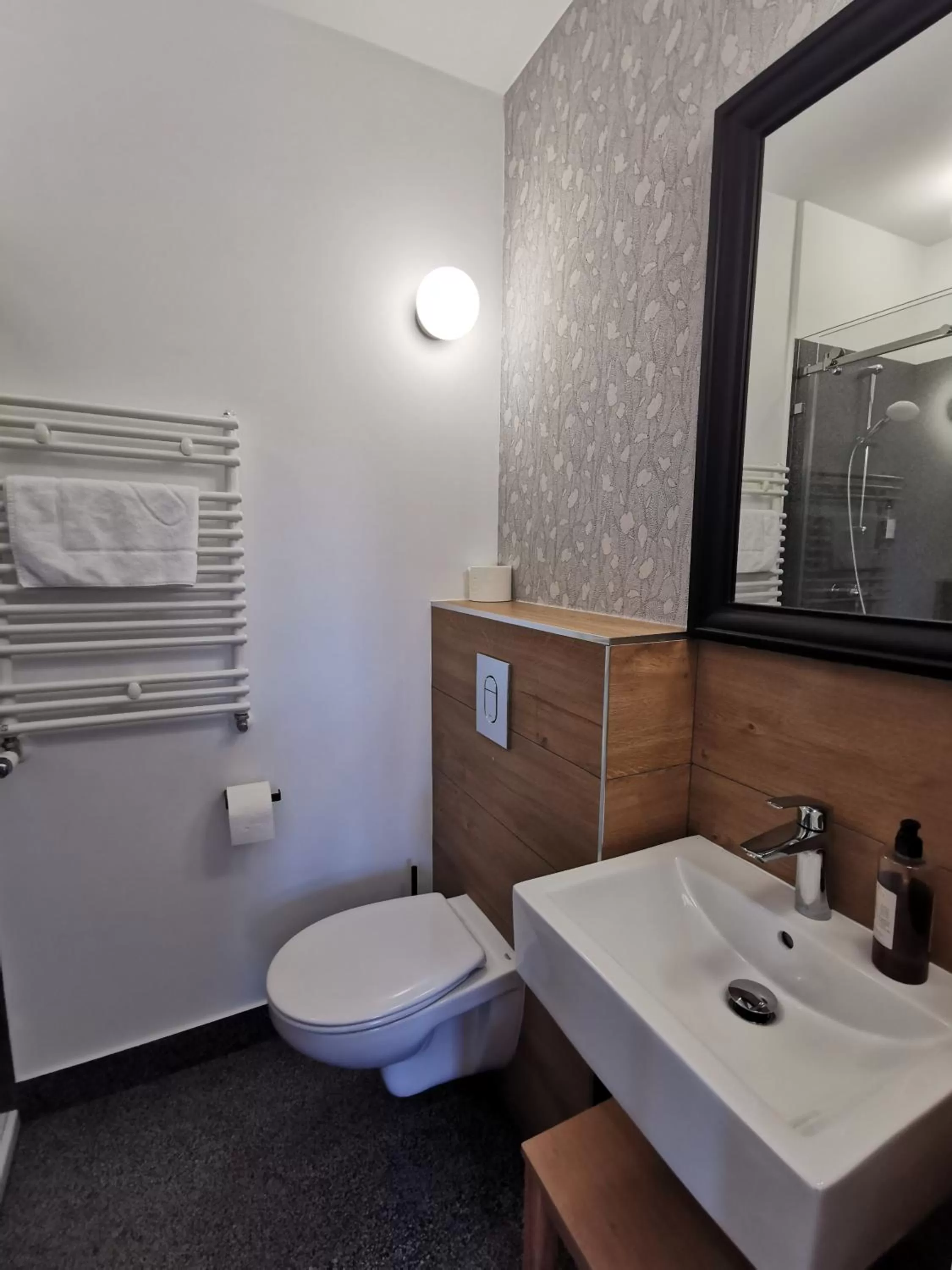 Bathroom in Grand Tulipan