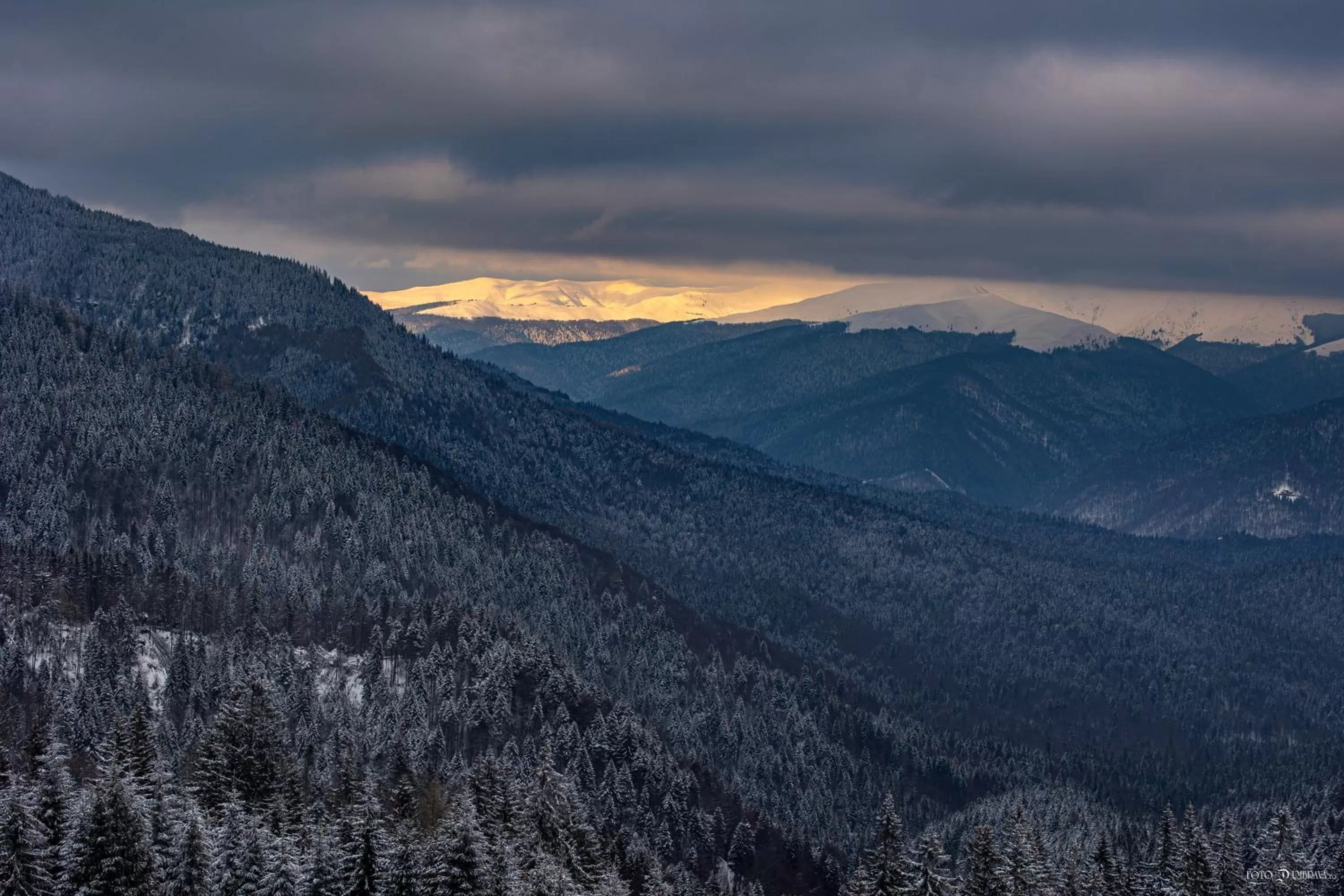 Property building in Hotel Belmont & Spa