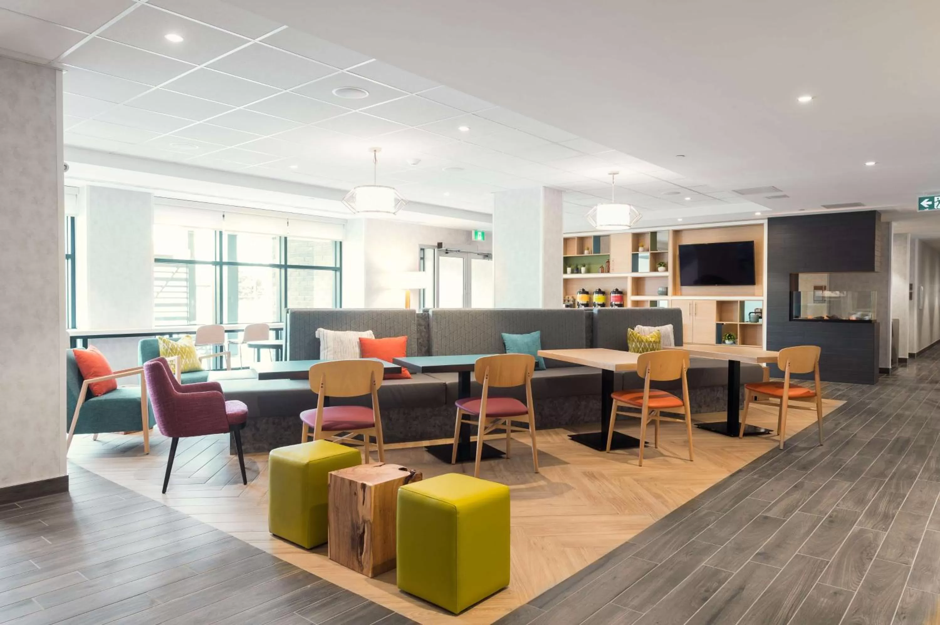 Lobby or reception in Home2 Suites By Hilton Quebec City