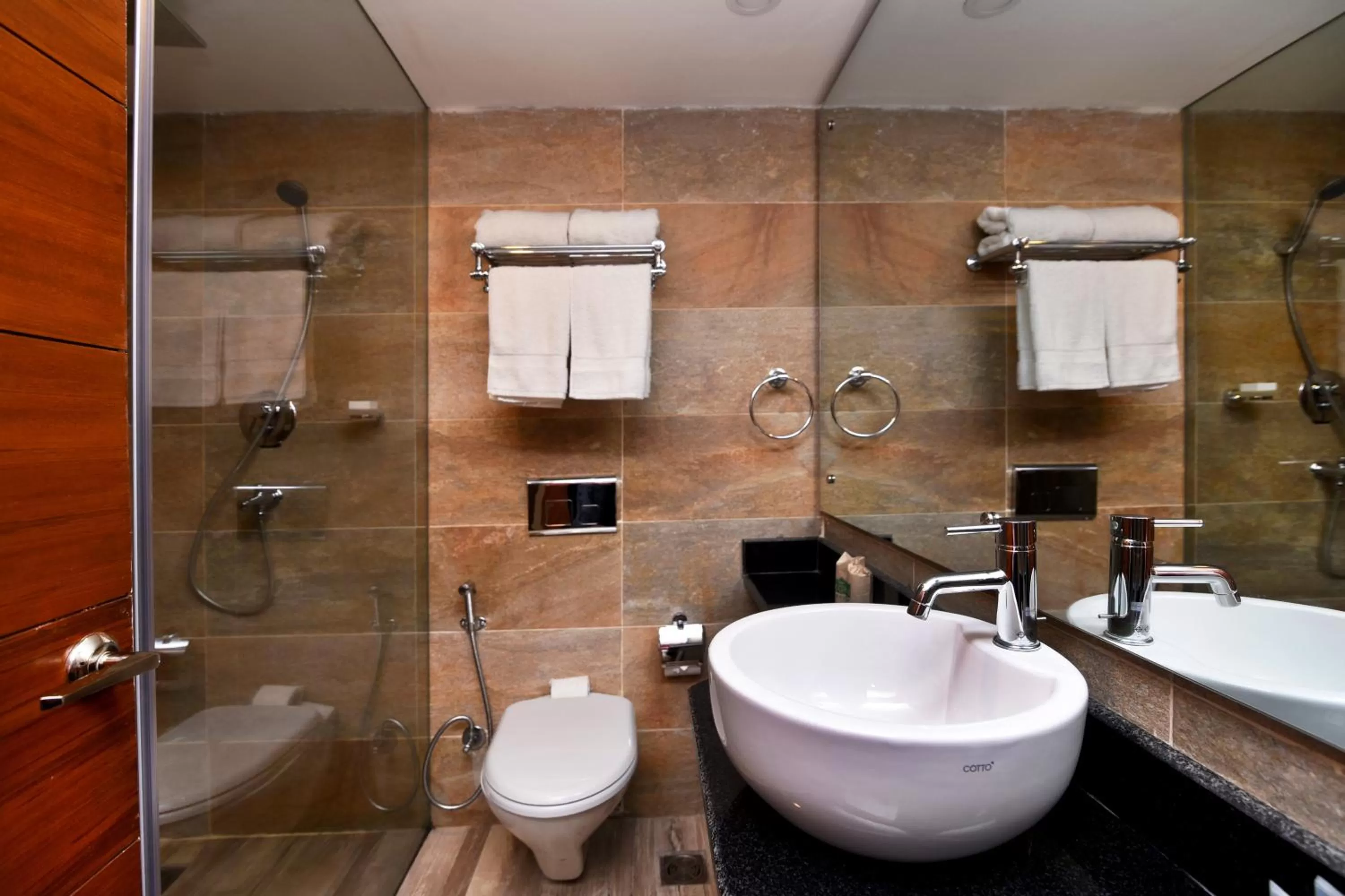 Shower in Park Village Resort by KGH Group