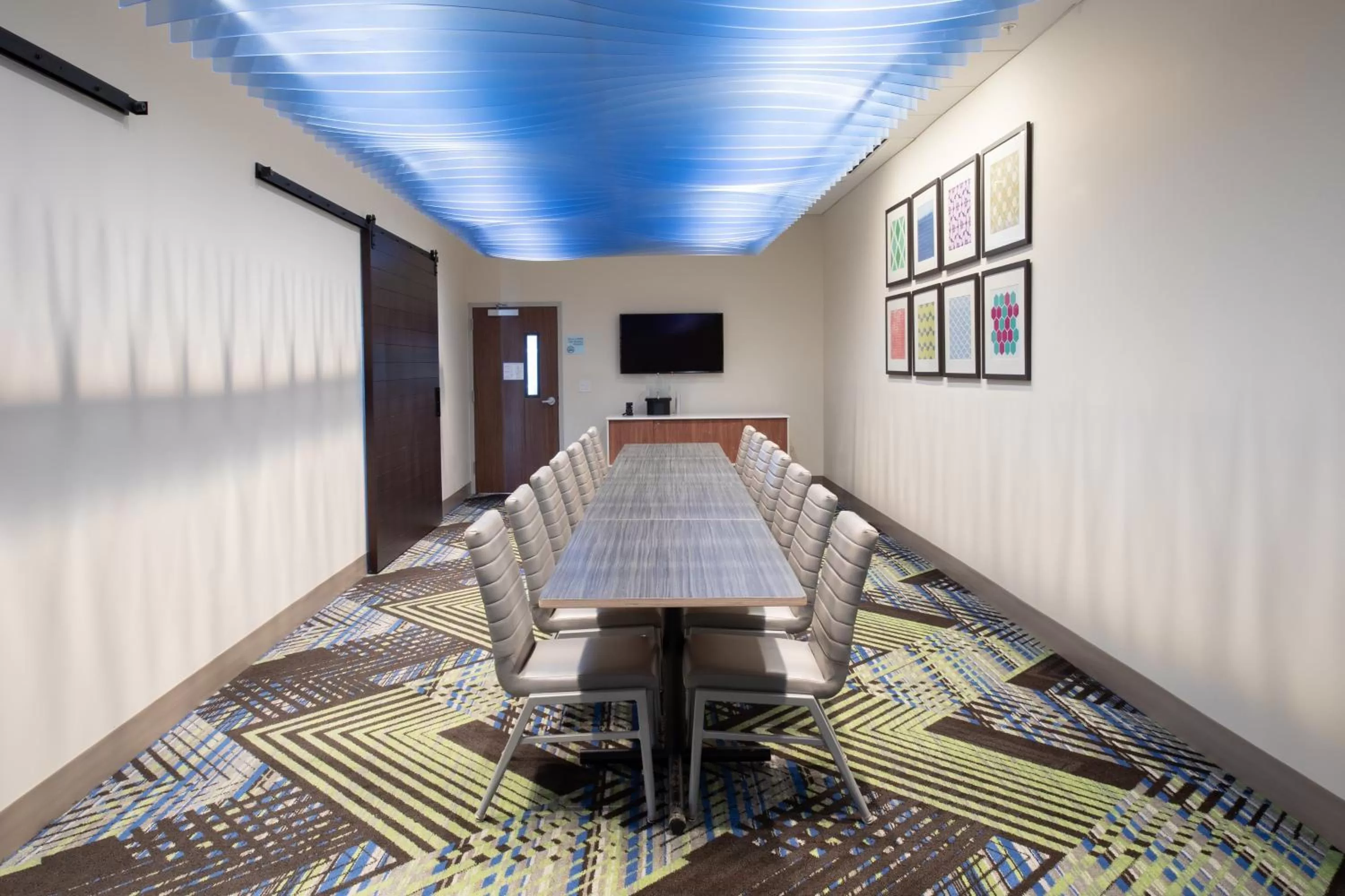Meeting/conference room in Holiday Inn Express & Suites - Goodland I-70 by IHG