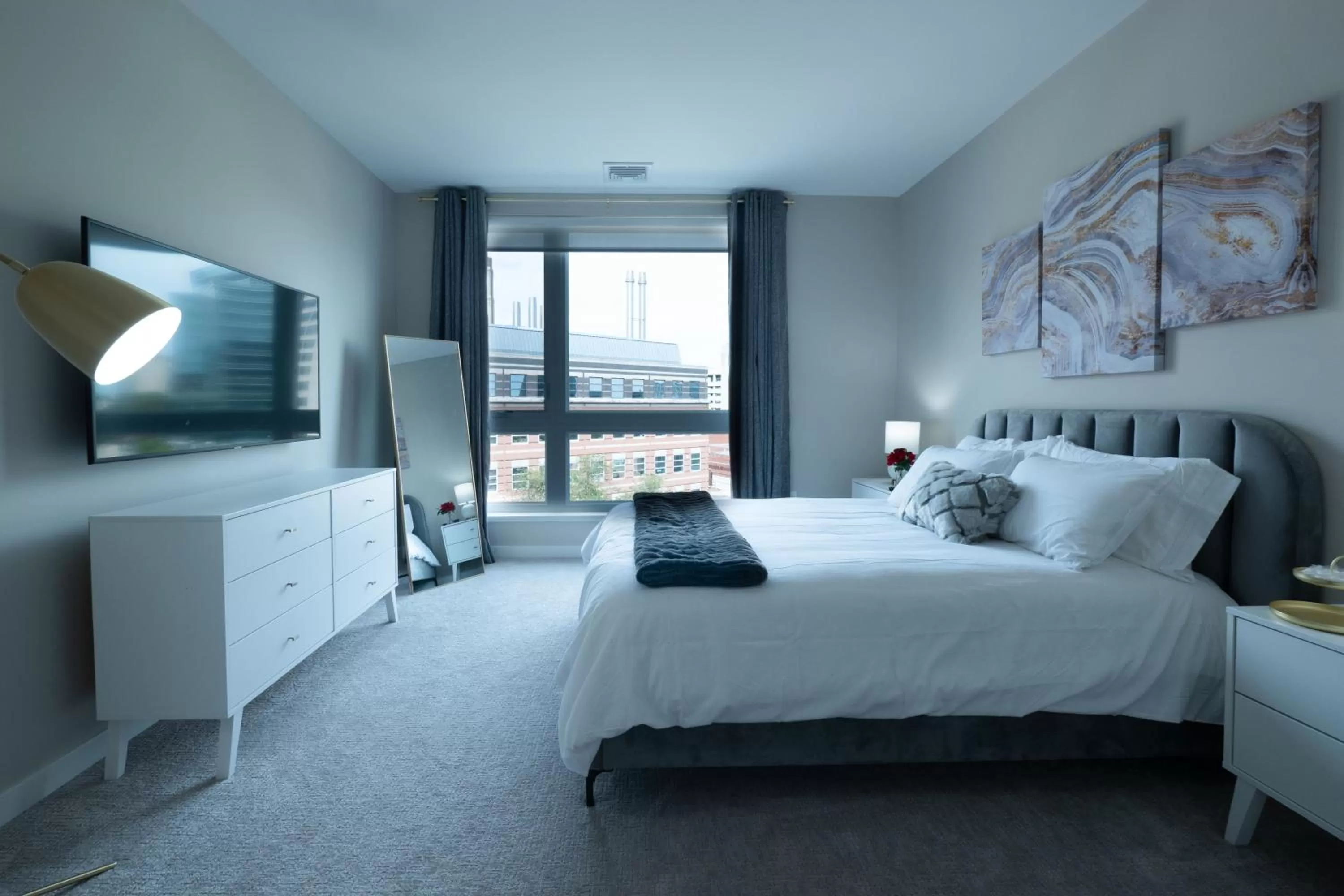 Bedroom, Bed in Luxury Furnished Apartments by Hyatus Downtown at Yale