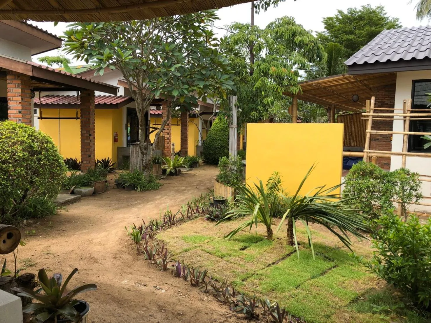 Garden in Coco Lanta Resort - SHA Extra Plus