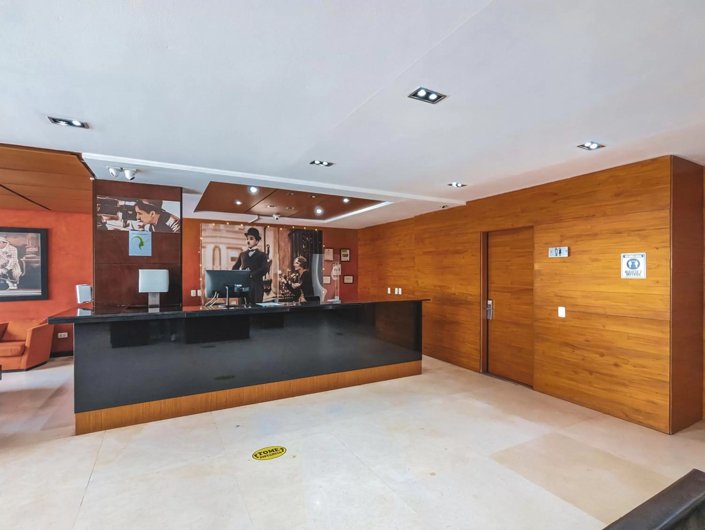 Lobby or reception in Hotel Charlotte Suite 26