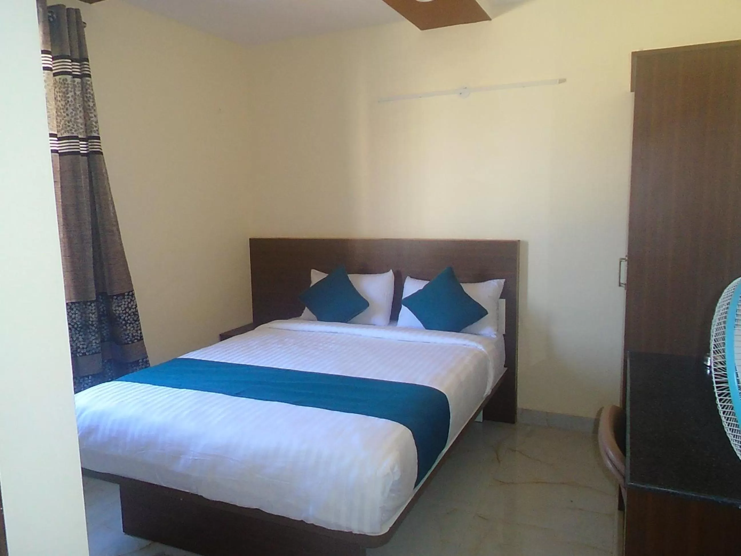 Bed in SV Dreamstay near Kempegowda International Airport
