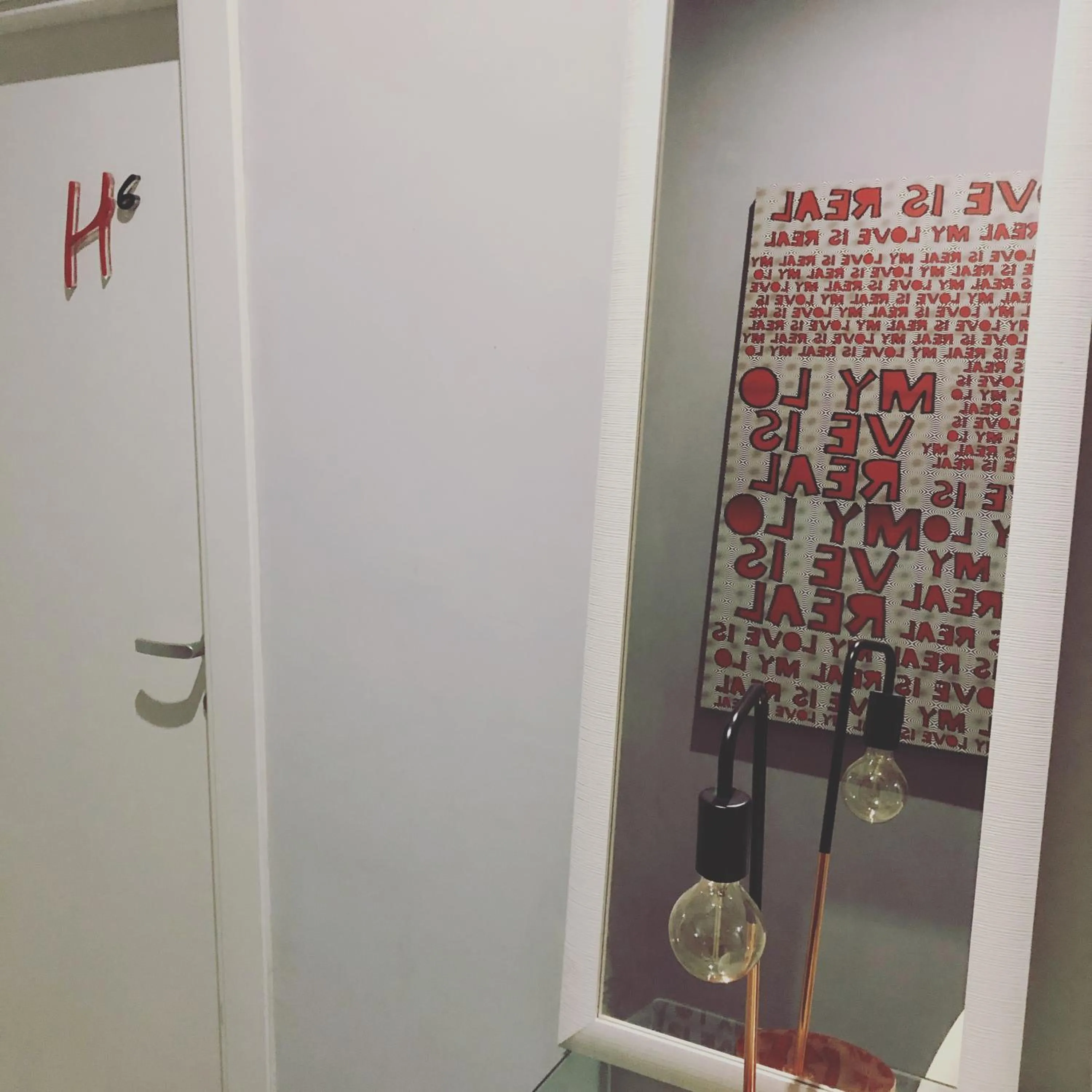 Decorative detail in H Rooms boutique Hotel