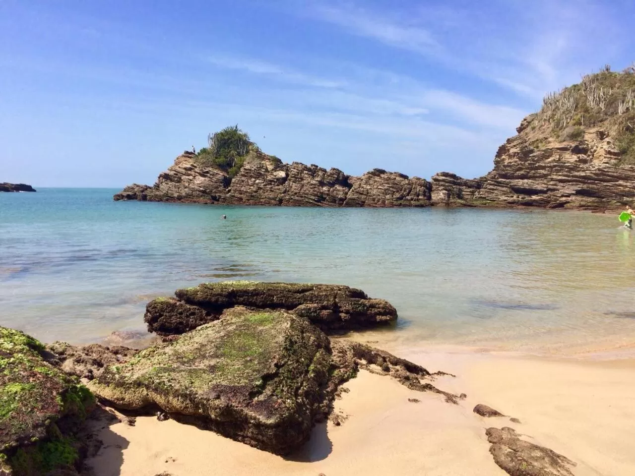 Beach in Praia da Ferradurinha Guest House