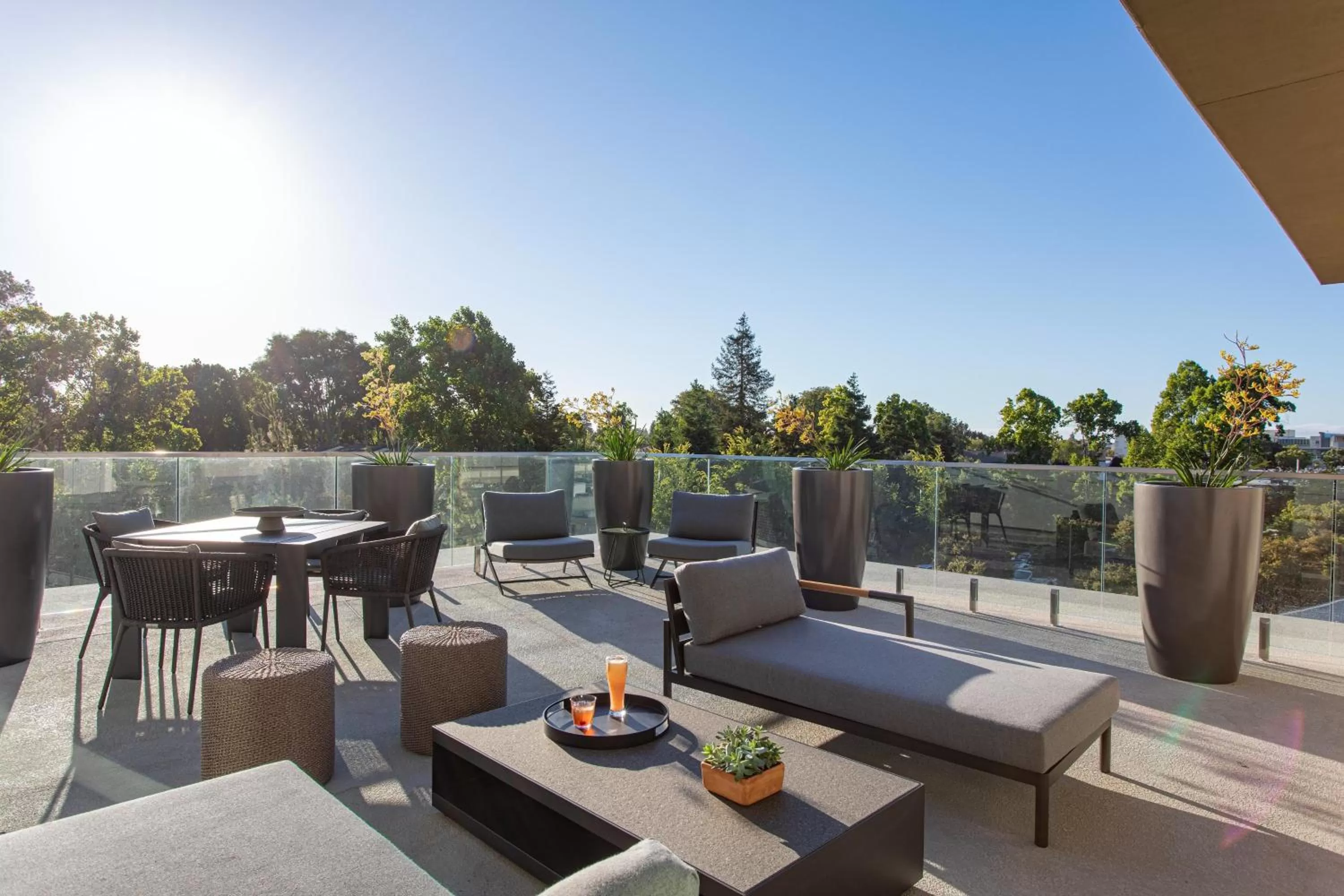Photo of the whole room in Hotel Citrine, Palo Alto, a Tribute Portfolio Hotel