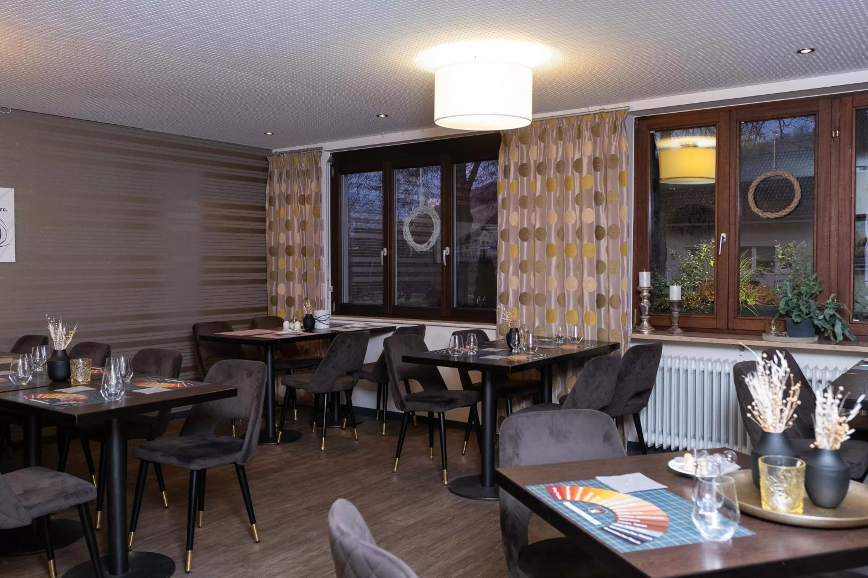 Restaurant/Places to Eat in Gasthaus Hotel Kranz
