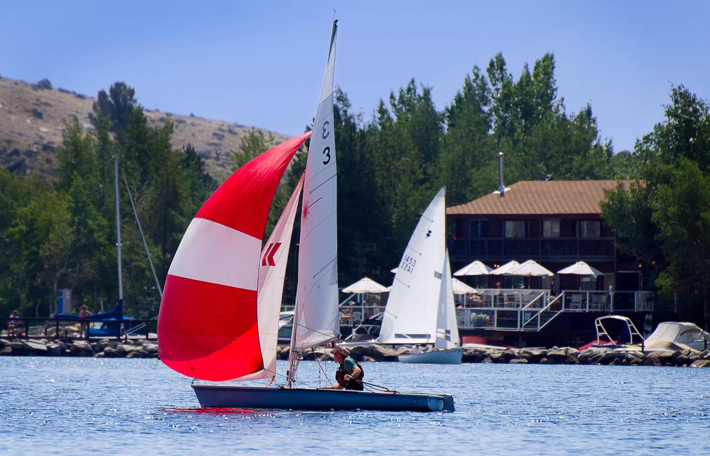Fishing in Lakeside Lodge Resort and Marina