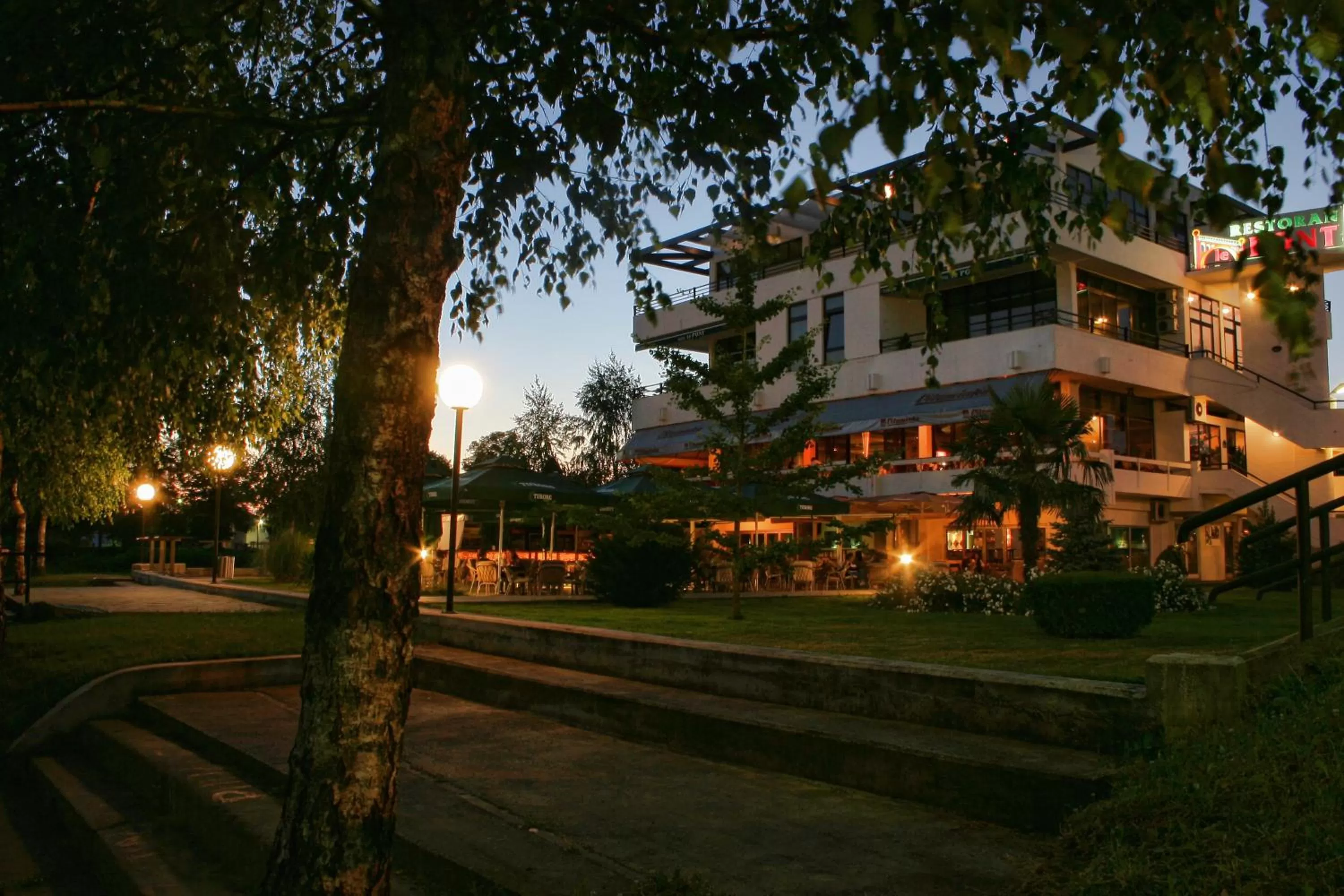 Summer in Hotel Le Pont