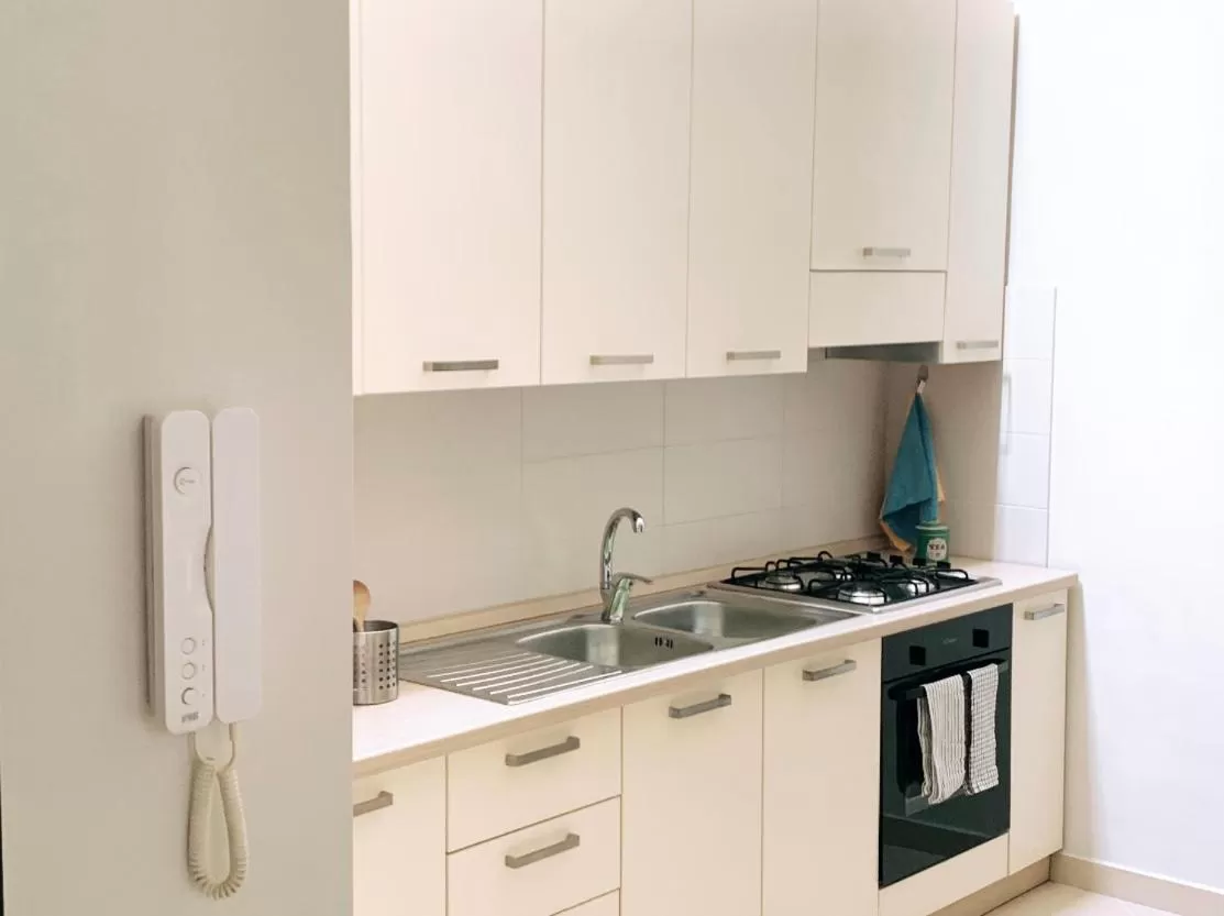 Kitchen/Kitchenette in Momy Home