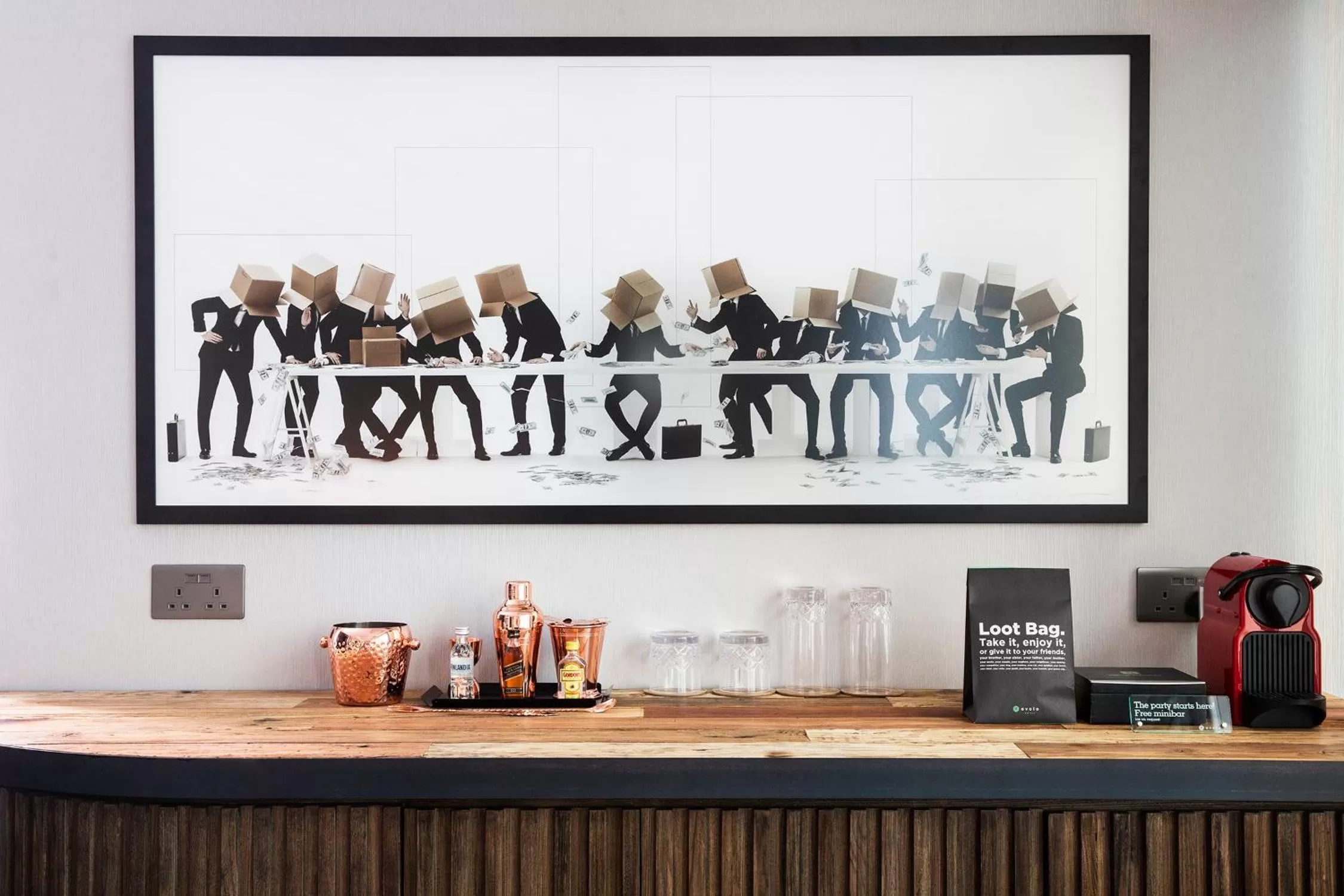 Coffee/tea facilities in Ovolo Central