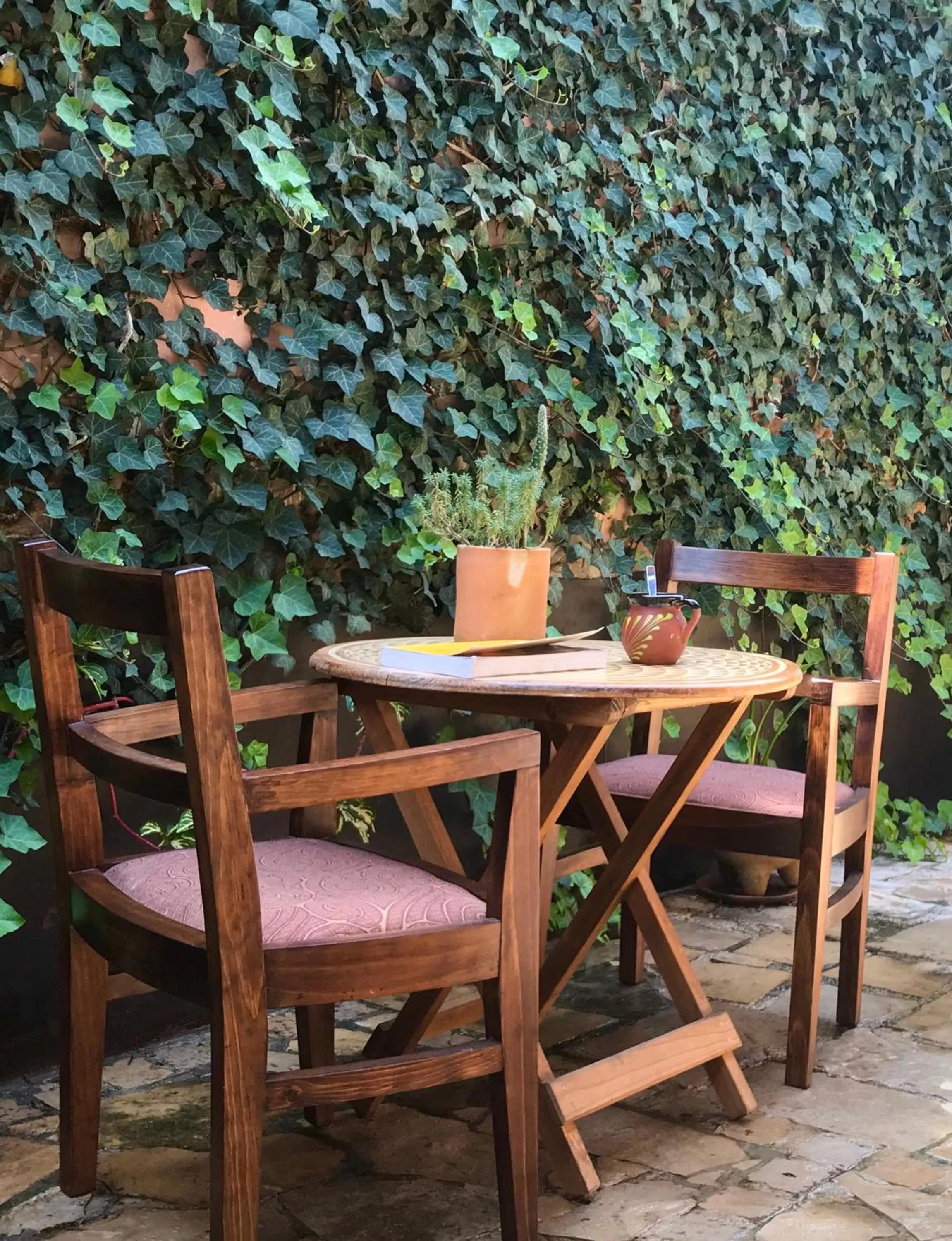 Patio in Hotel Casa Azabache