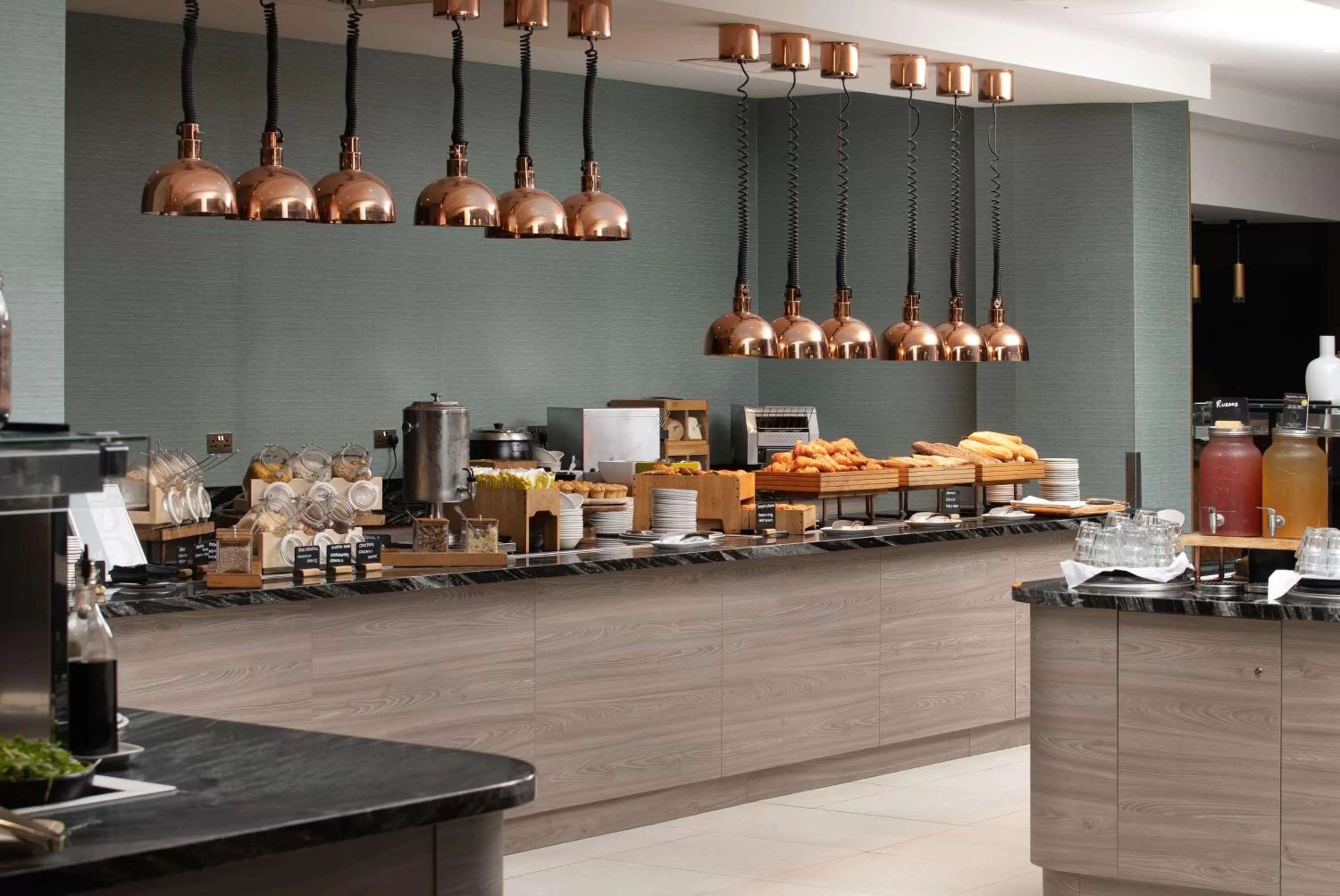 Breakfast in Hilton London Gatwick Airport