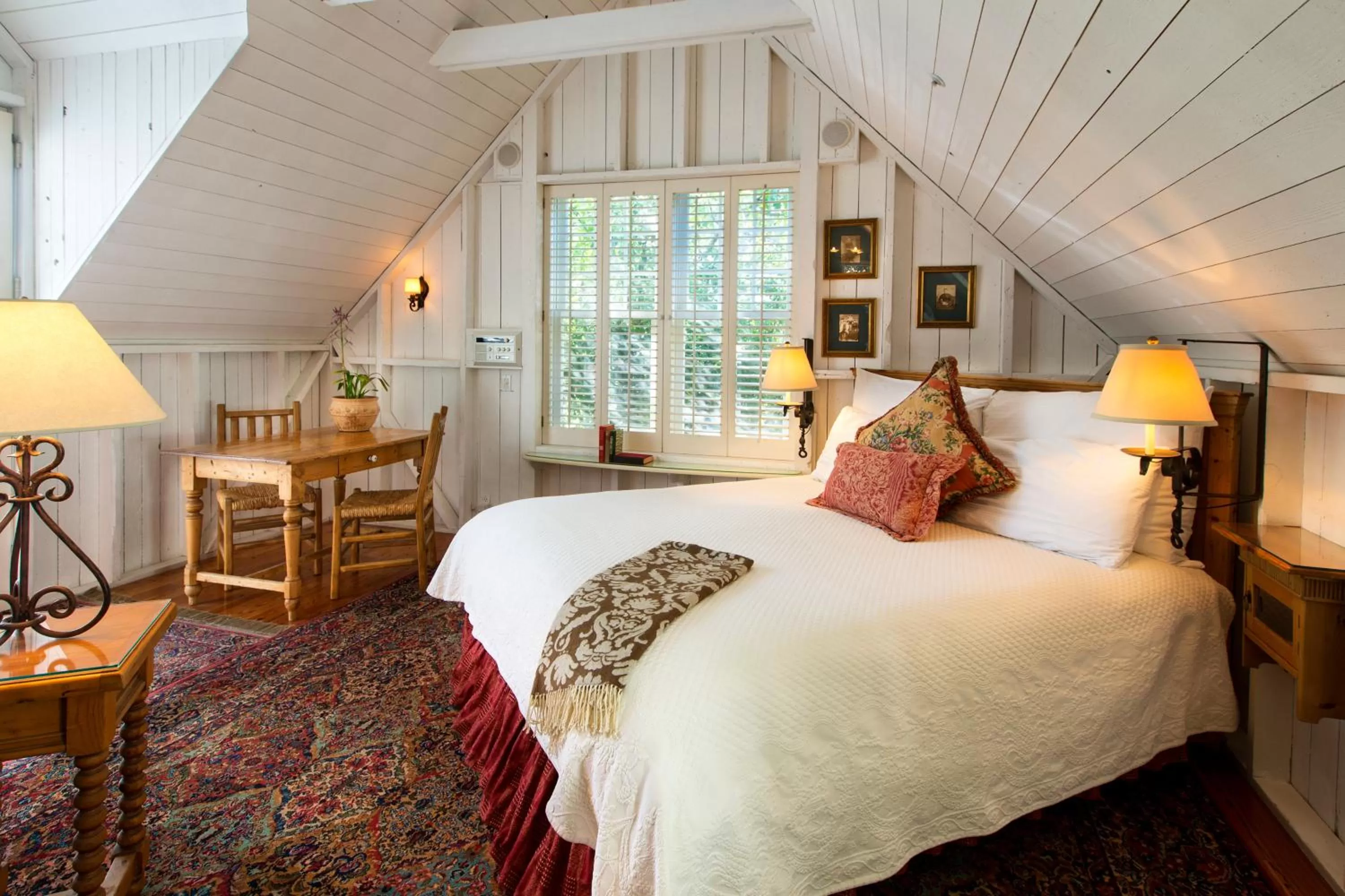 Bedroom in Simpson House Inn