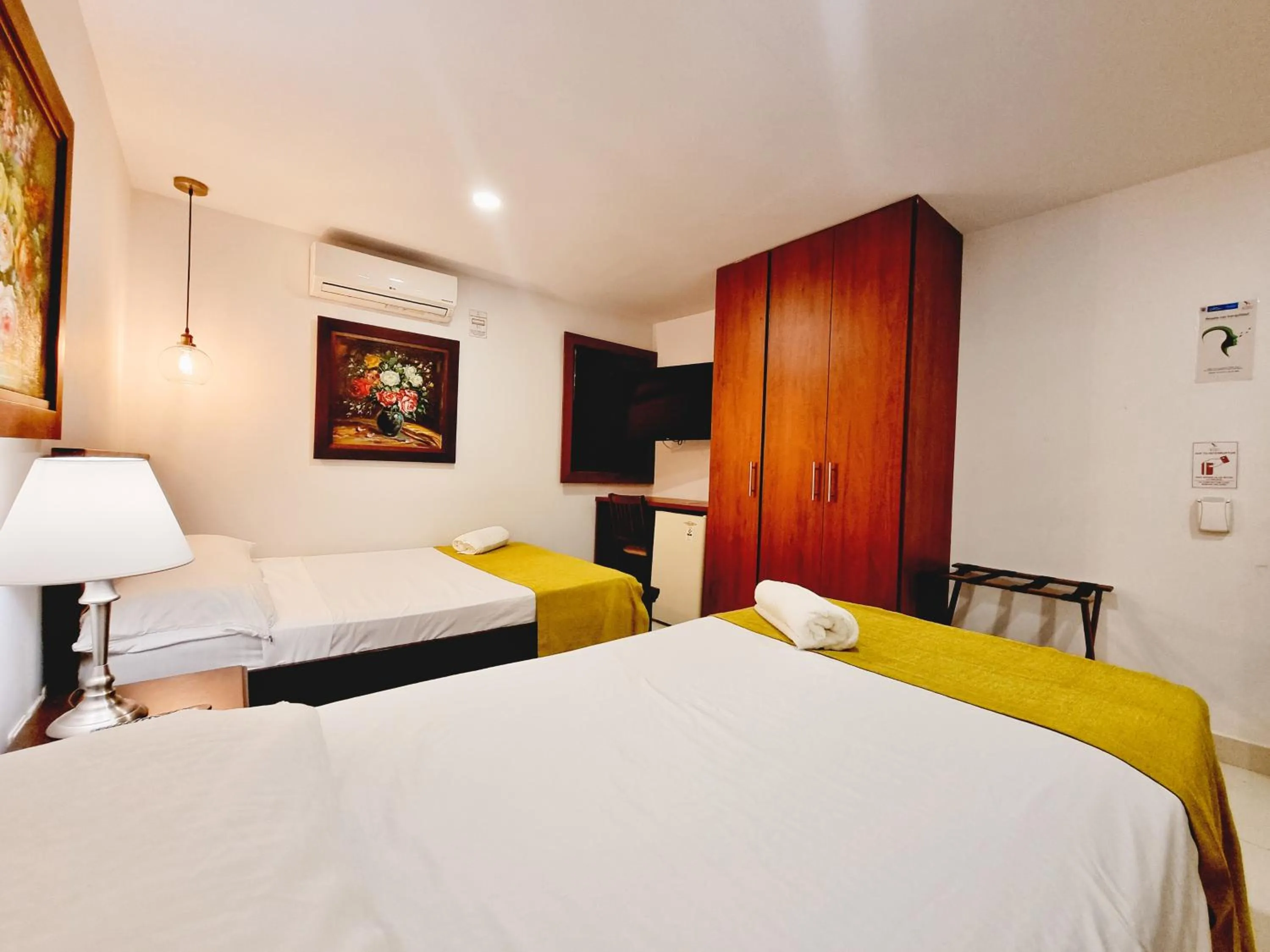 Bed in Hotel Karlo By GHO Hoteles