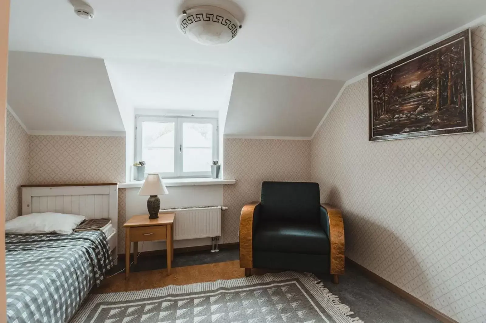 Standard Single Room with Shared Bathroom in Hostel Uskumatu Standard Single Room with Shared Bathroom in Hostel Uskumatu