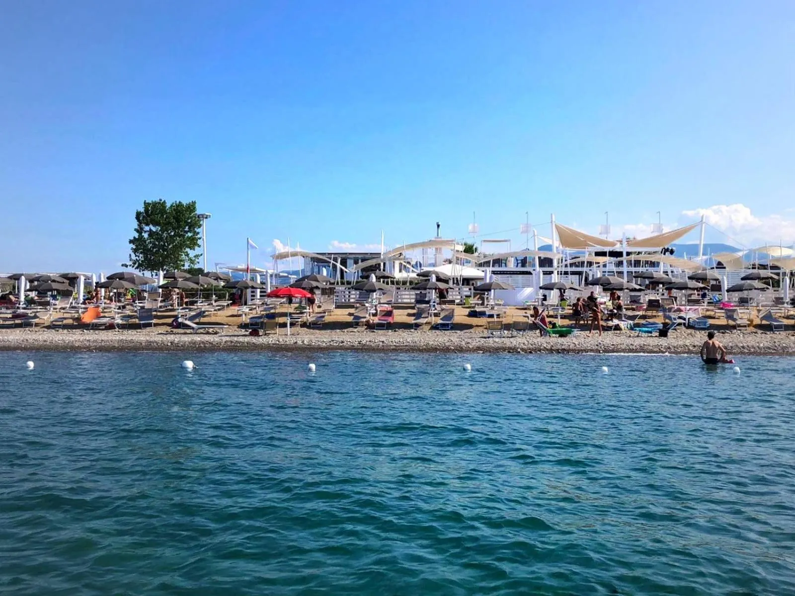 Beach in Hotel Scigliano