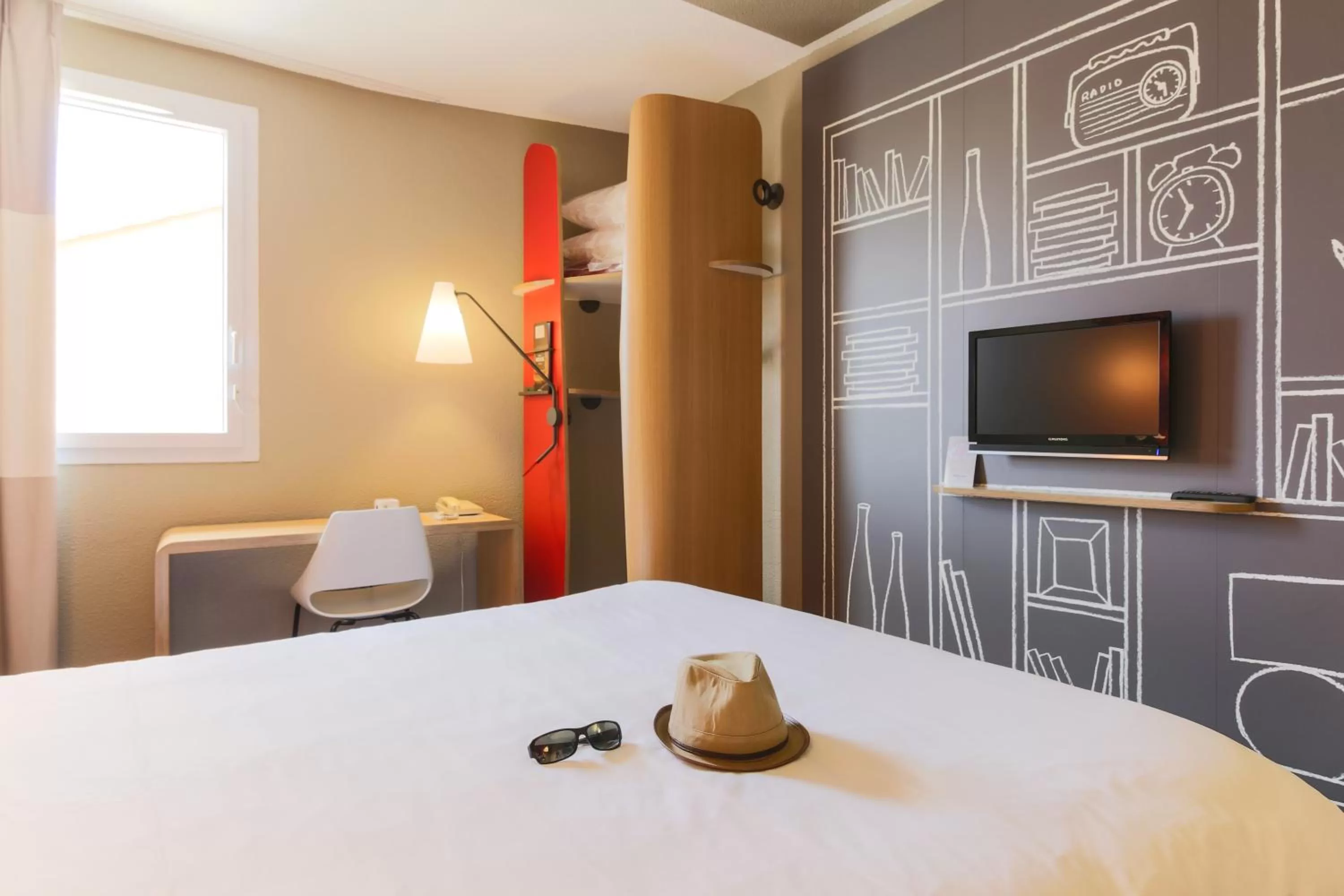 Bed in Ibis Albi