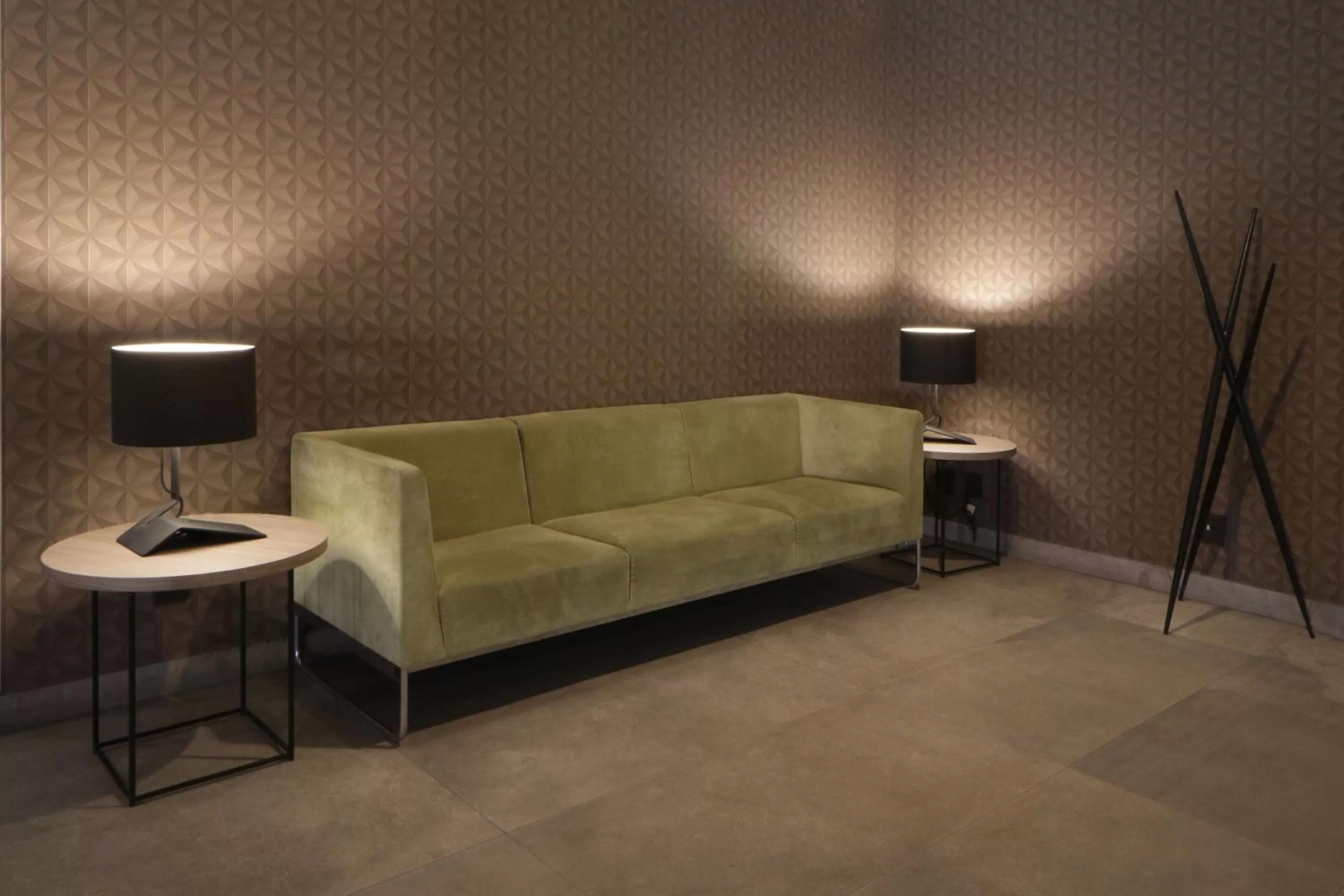 Lobby or reception in City Express Plus by Marriott Monterrey Galerías