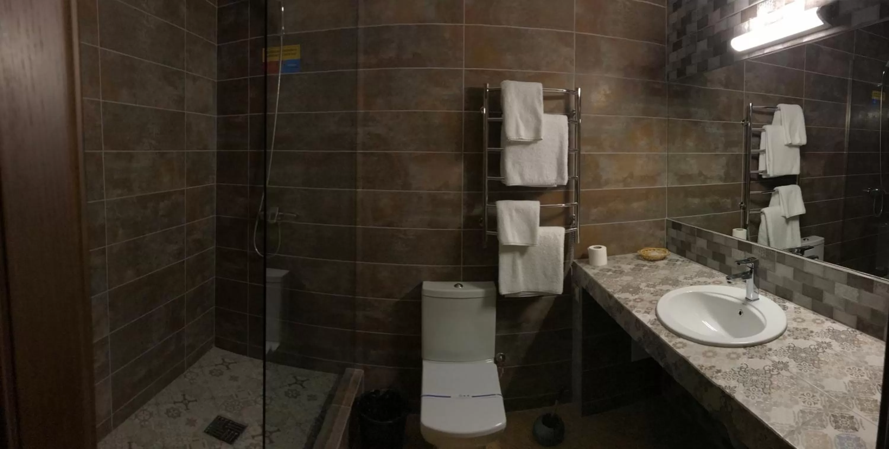 Bath in Pivdenna Brama