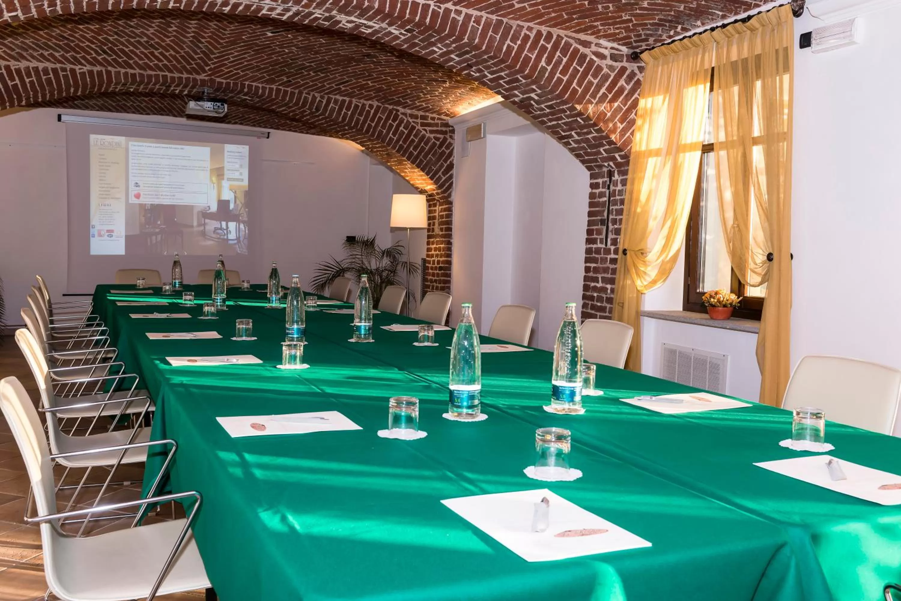 Business facilities in Best Western Plus Hotel Le Rondini