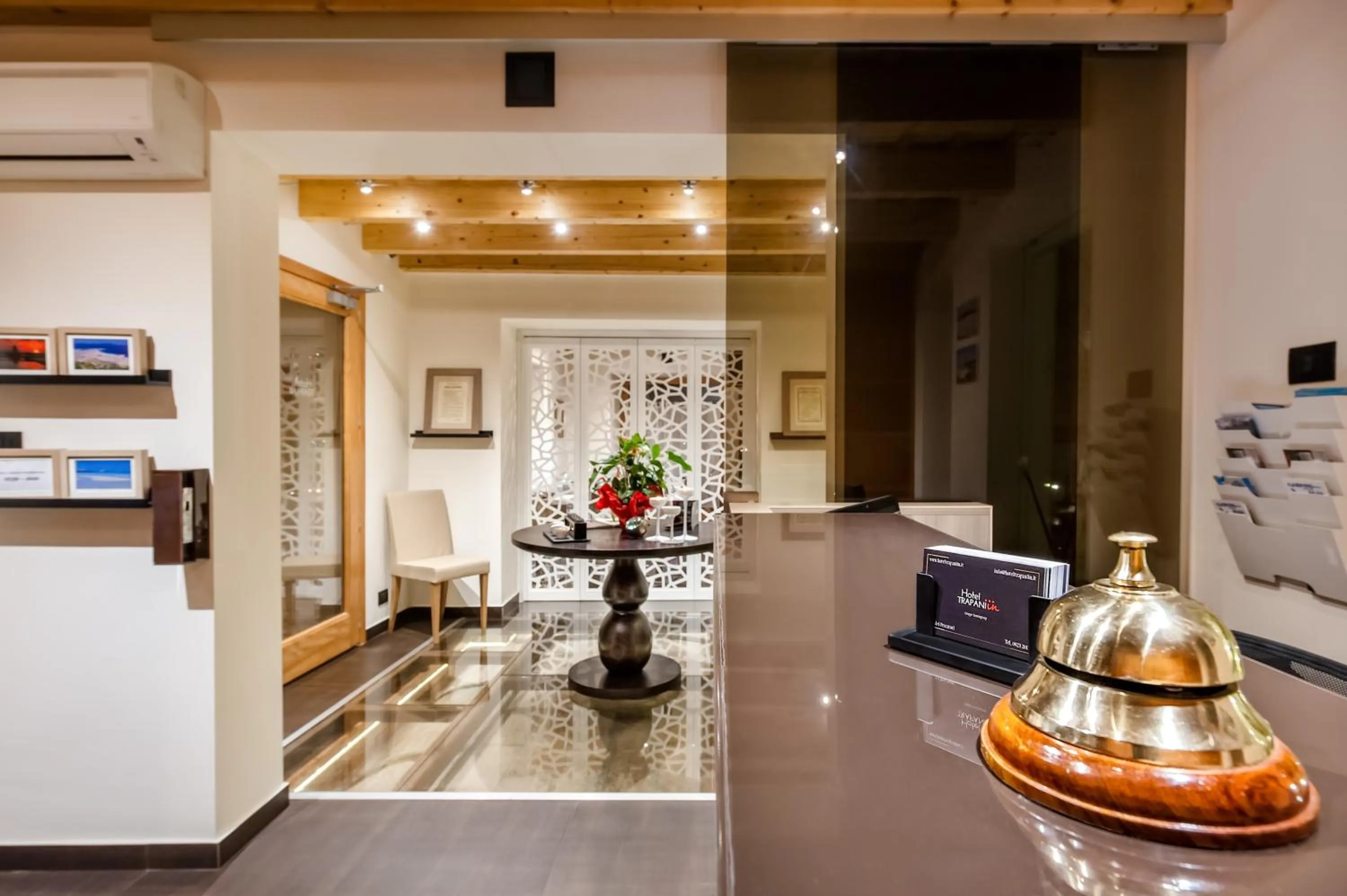 Lobby or reception in Hotel Trapani In
