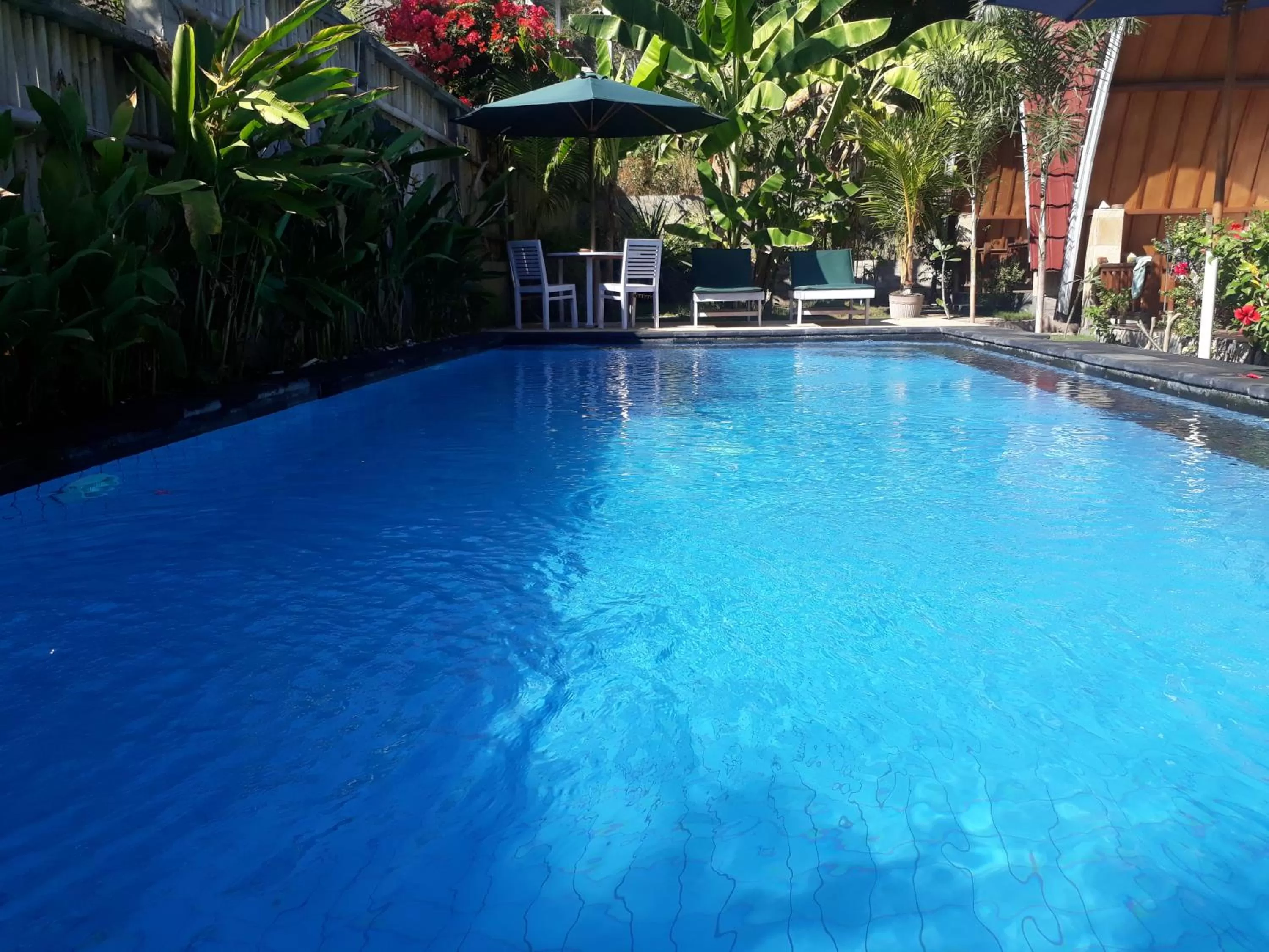 Swimming pool in Uki village bungalows