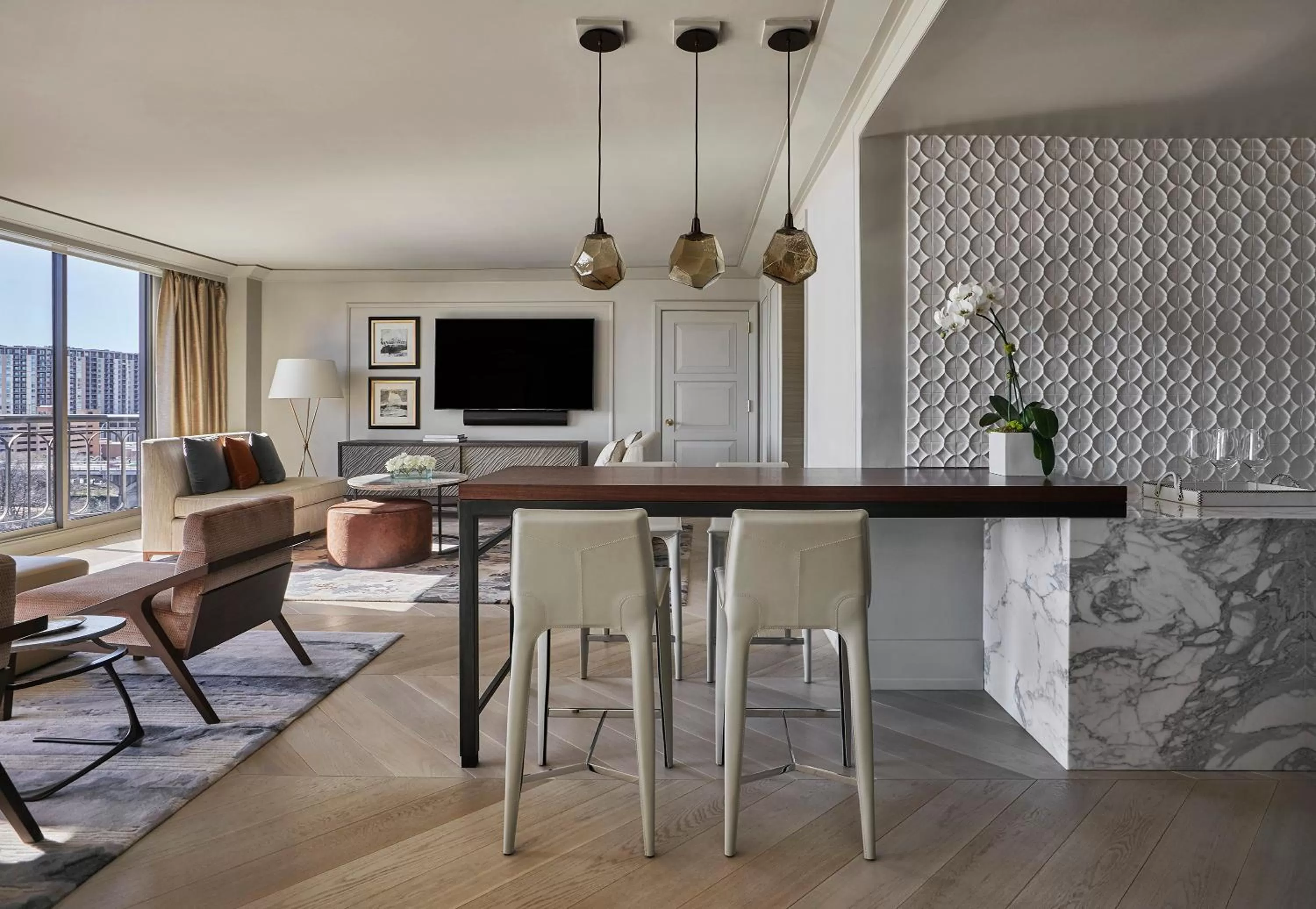 Living room in Four Seasons Hotel Austin