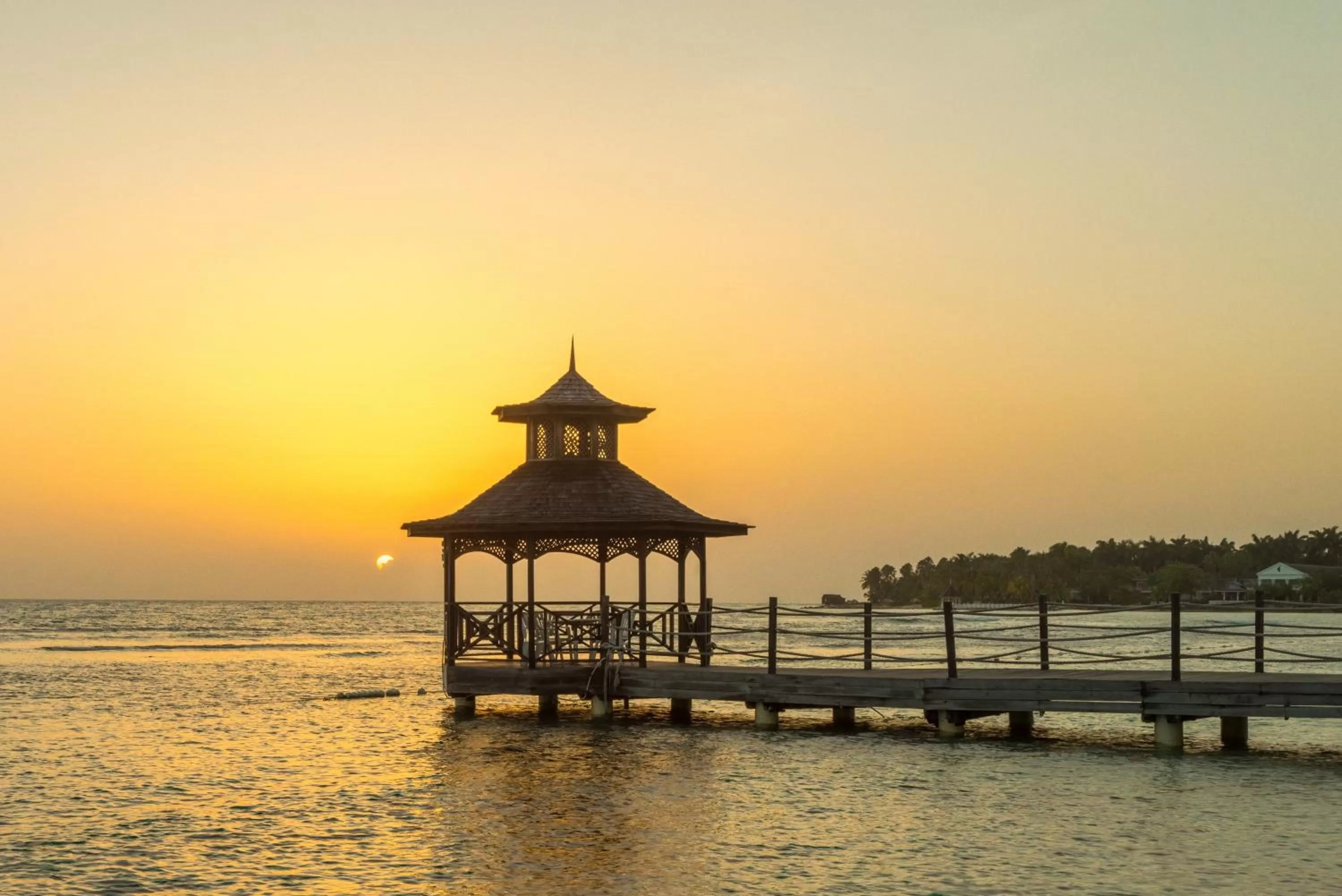 Beach, Sunrise/Sunset in Holiday Inn Resort Montego Bay All Inclusive, an IHG Hotel