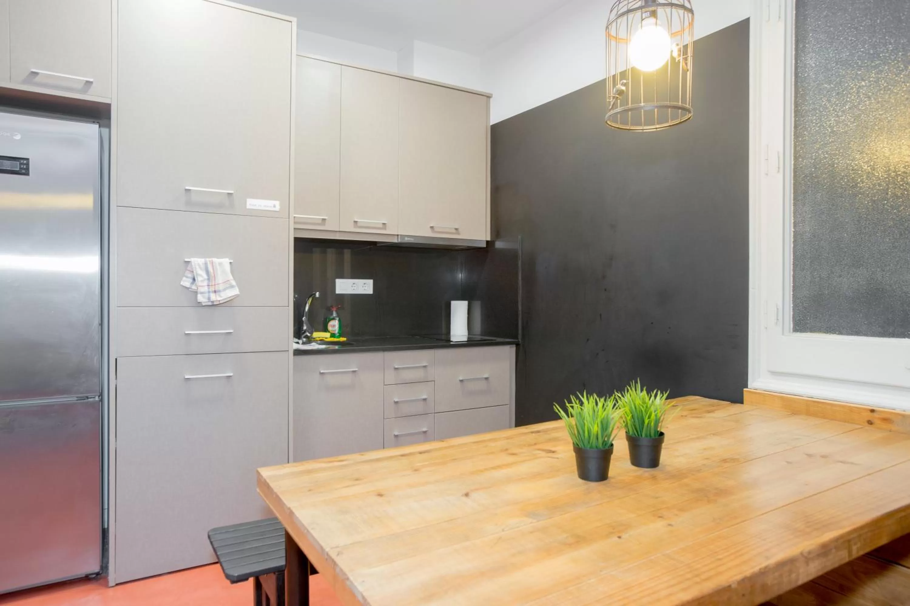 Kitchen or kitchenette in Bird House