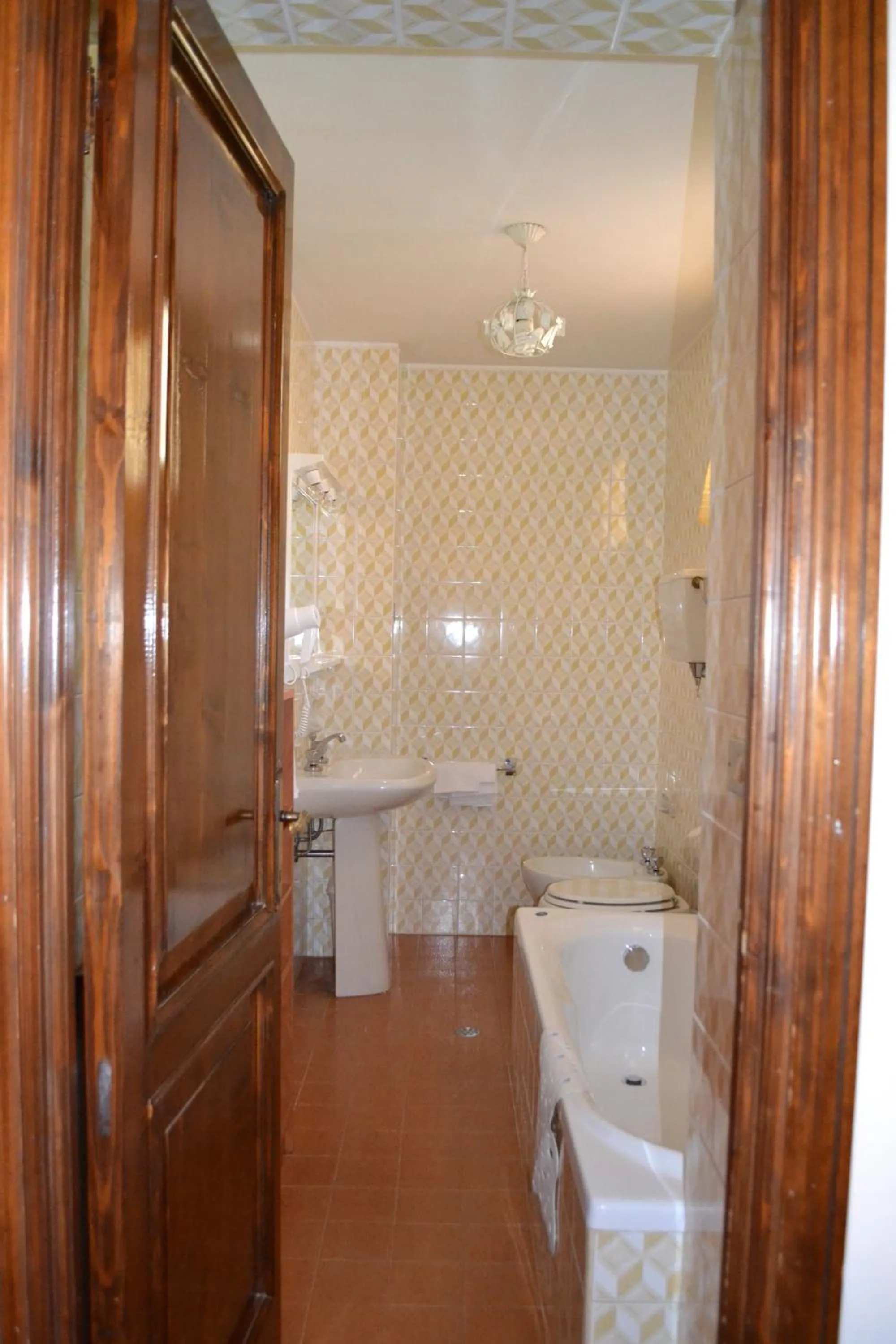 Bathroom in Hotel Roma