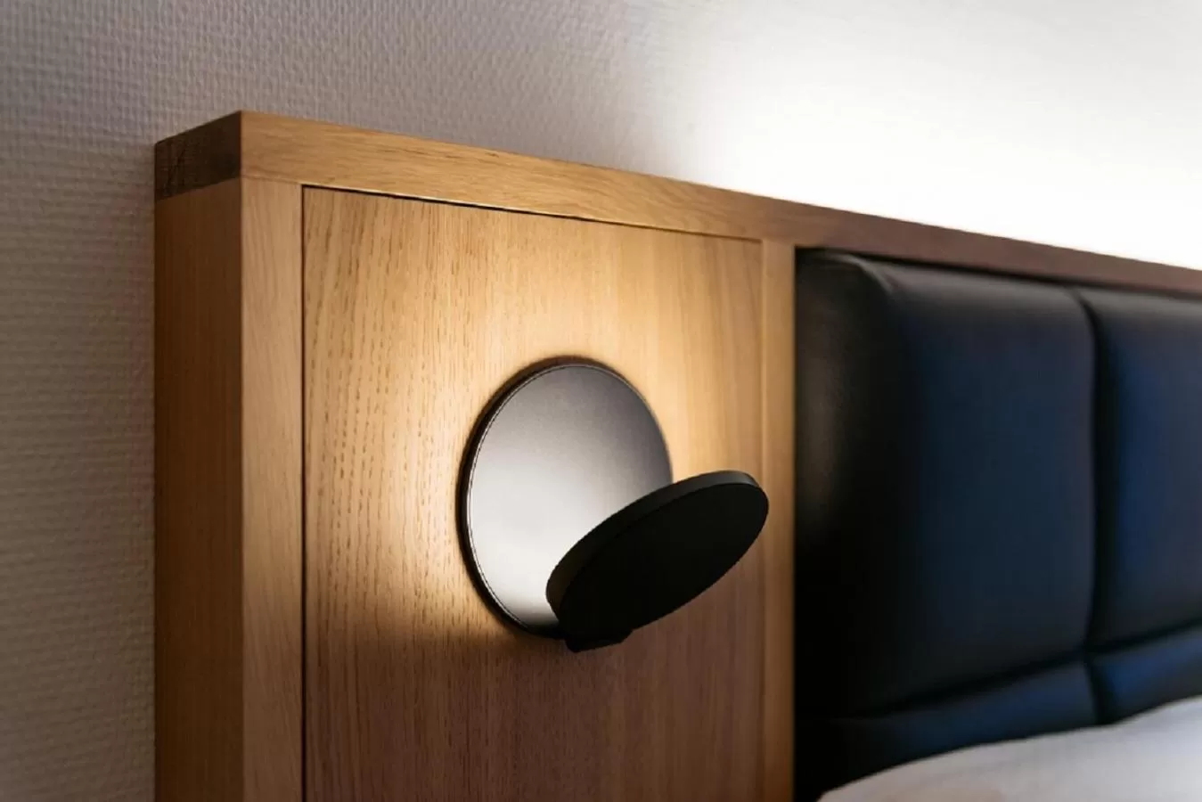 Decorative detail, TV/Entertainment Center in Hotel Basel - Da wohnen, wo Basel lebt!