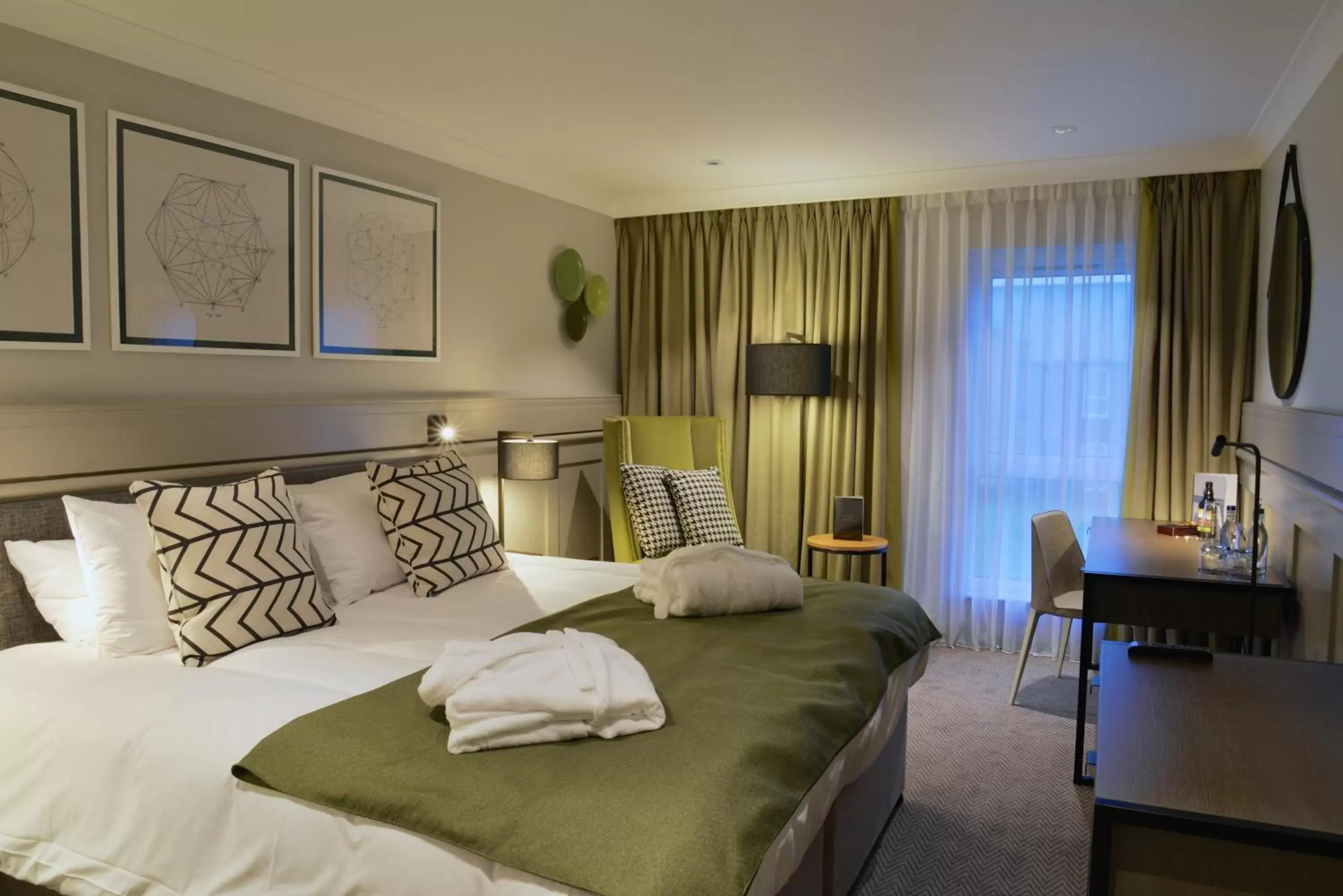 Deluxe Double Room in De Vere Cranage Estate Deluxe Double Room in De Vere Cranage Estate