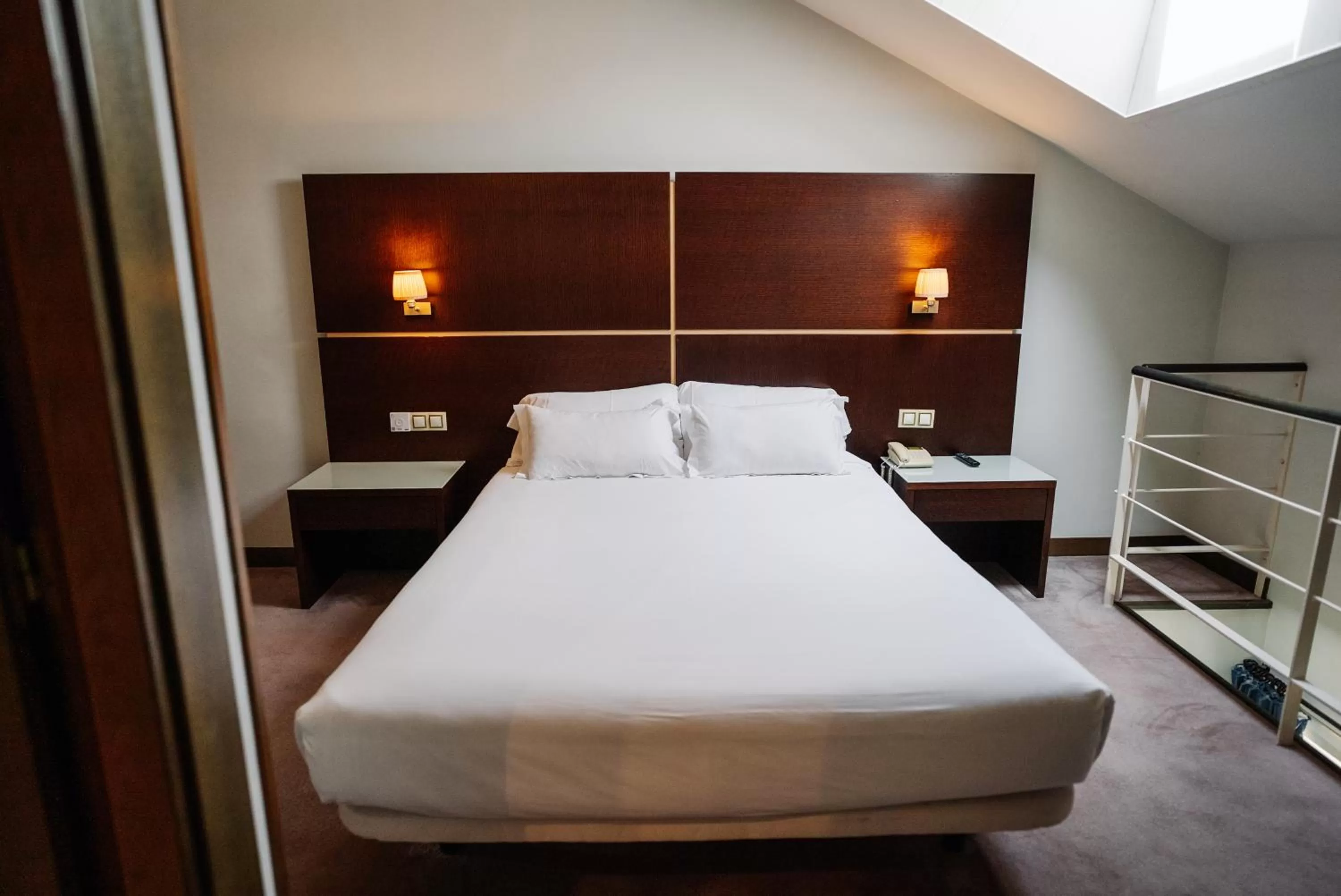 Bed in RICE Palacio de los Blasones