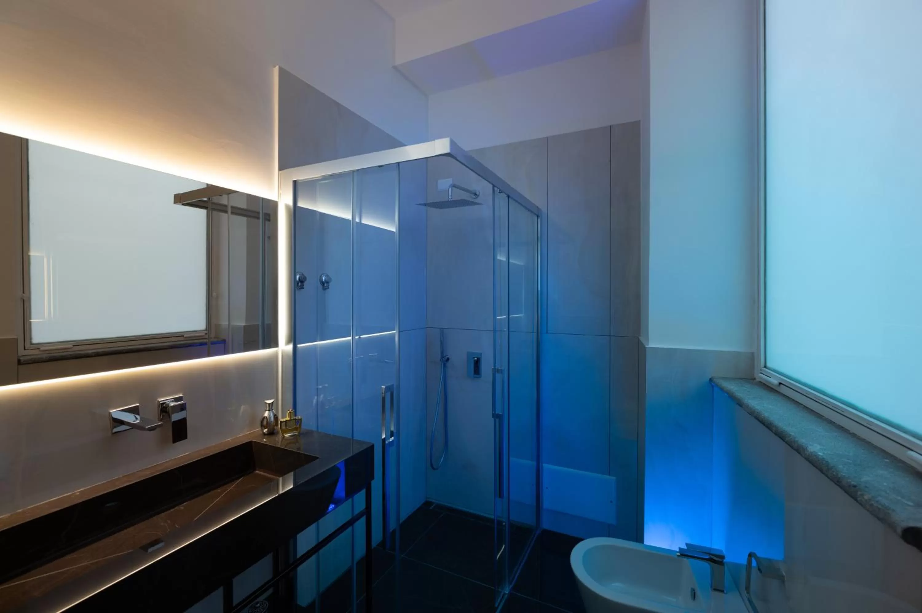 Shower in Amalfi Resort