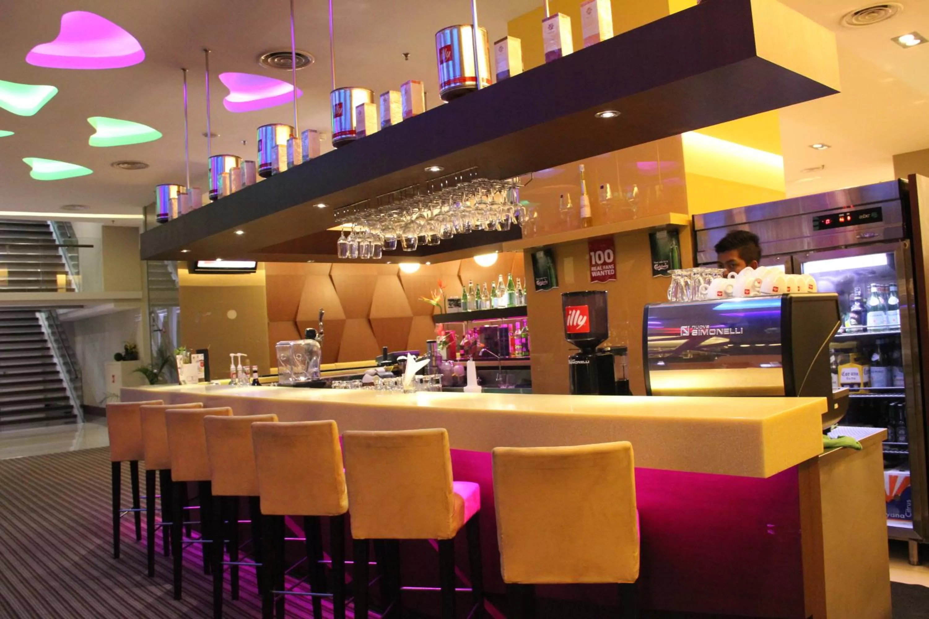 Lounge or bar in Ixora Hotel Penang
