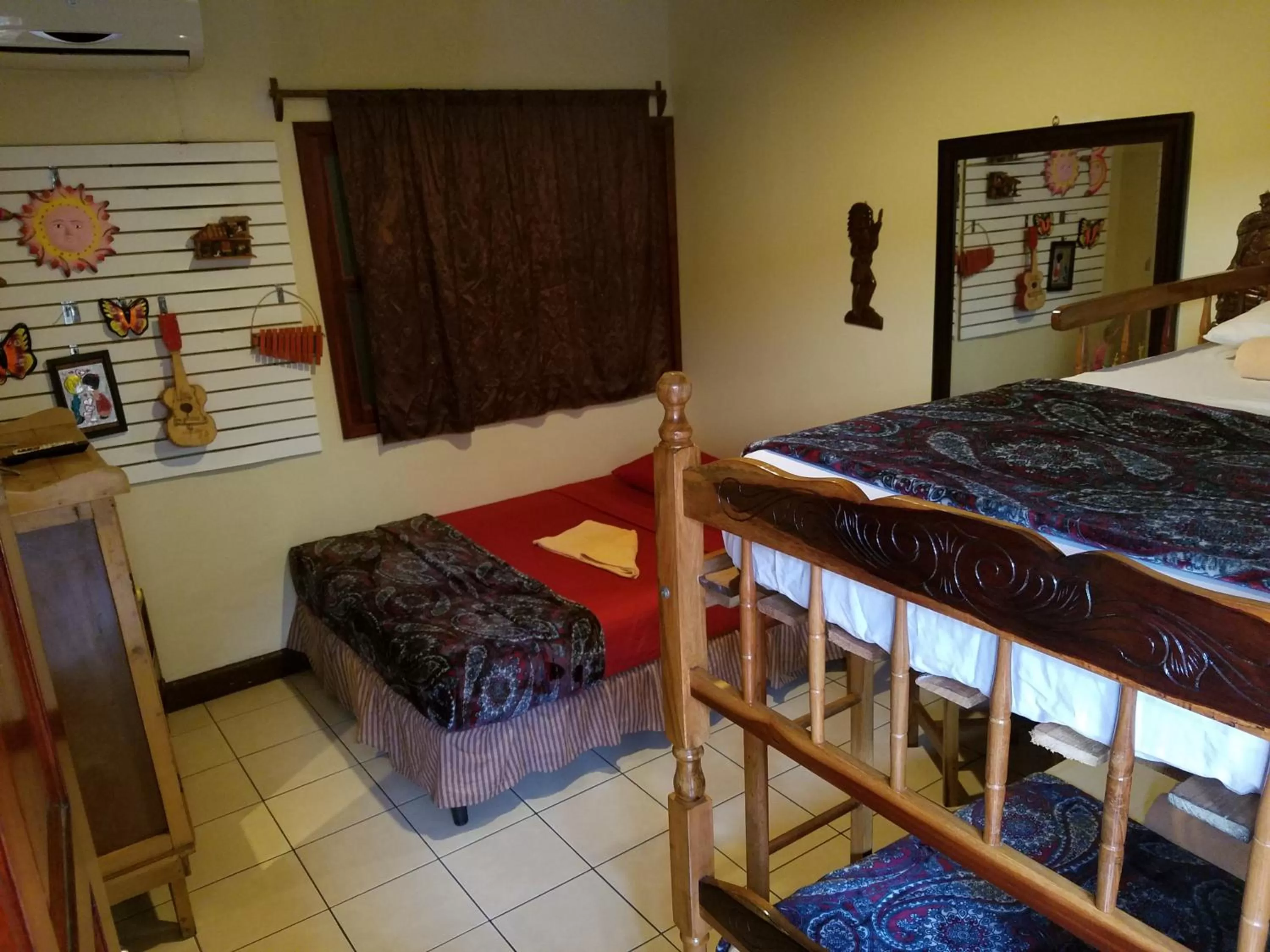 Bed in Art Hotel Managua