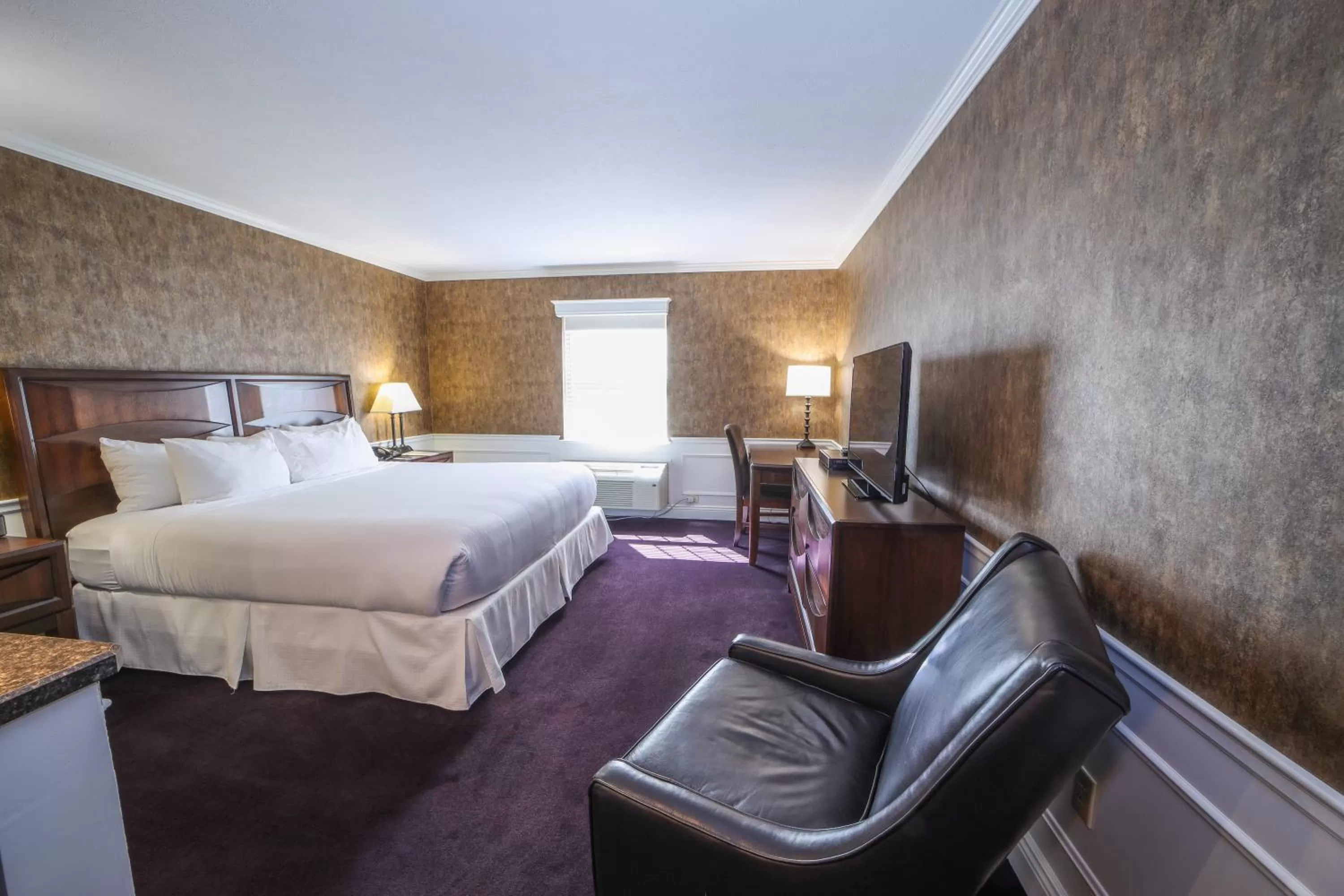 Bed in The Grand Resort